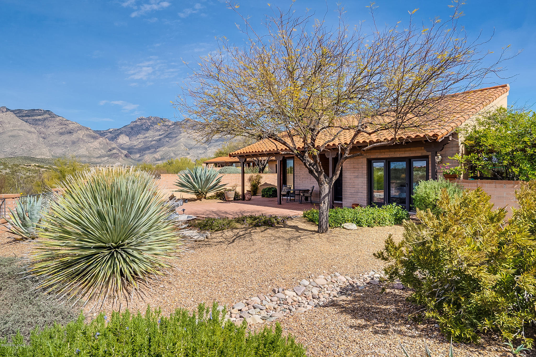 5201 N Via Velazquez