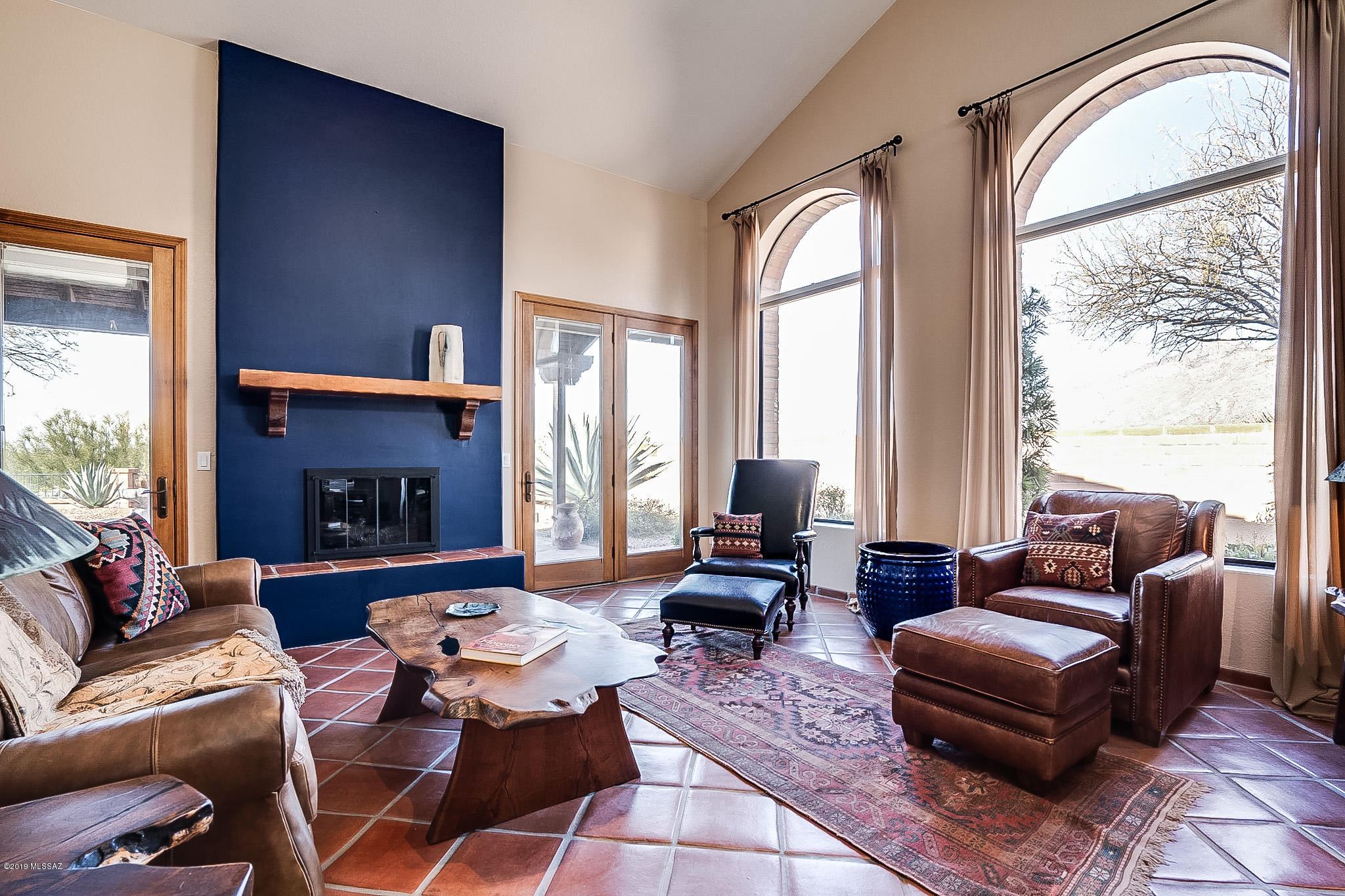 5201 N Via Velazquez