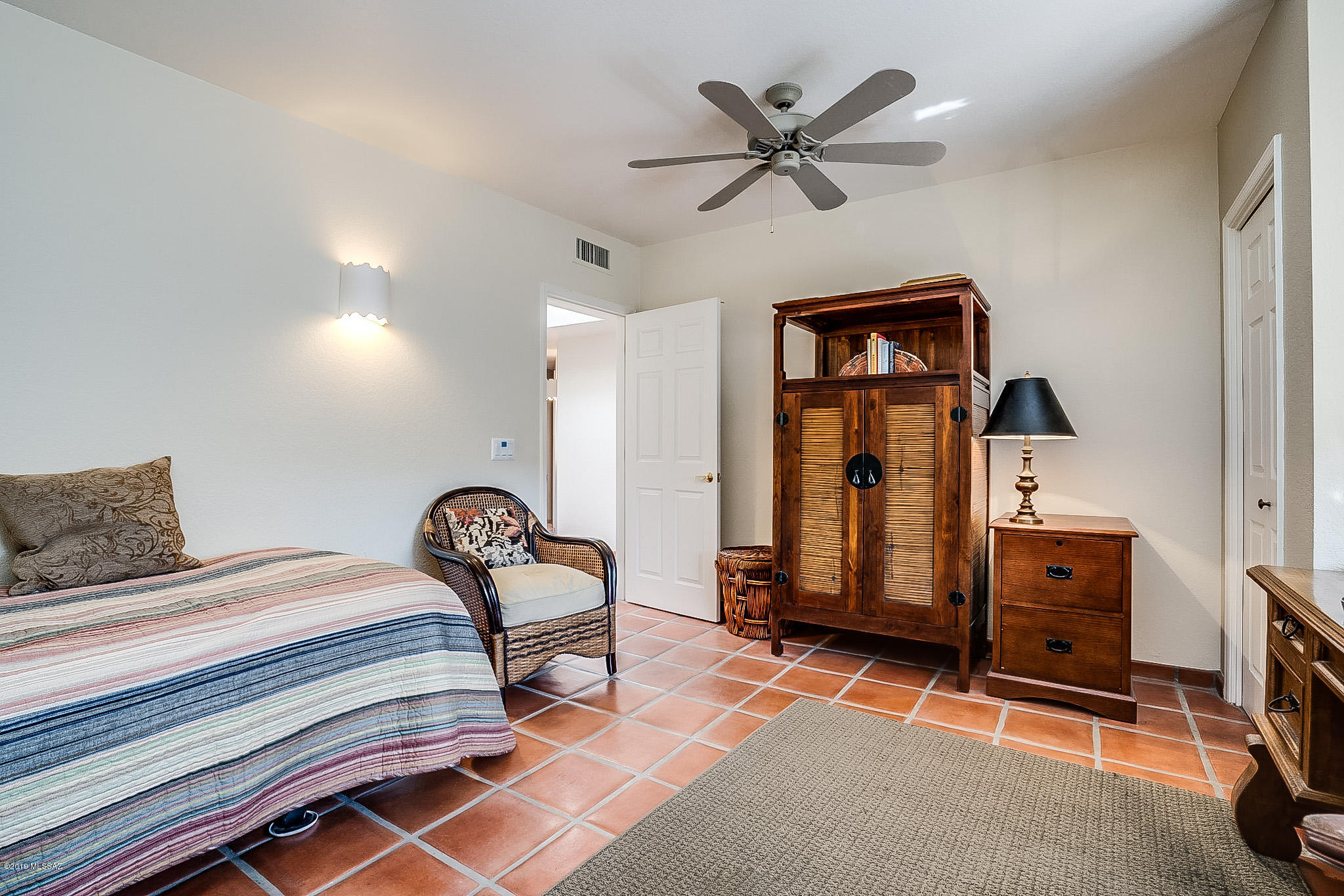 5201 N Via Velazquez