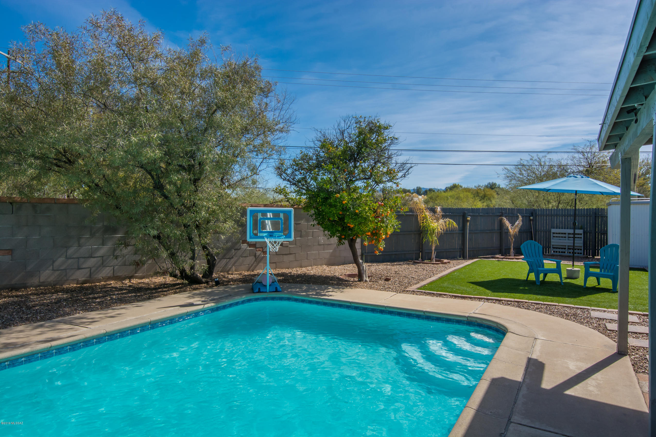 6251 E Sunny Drive