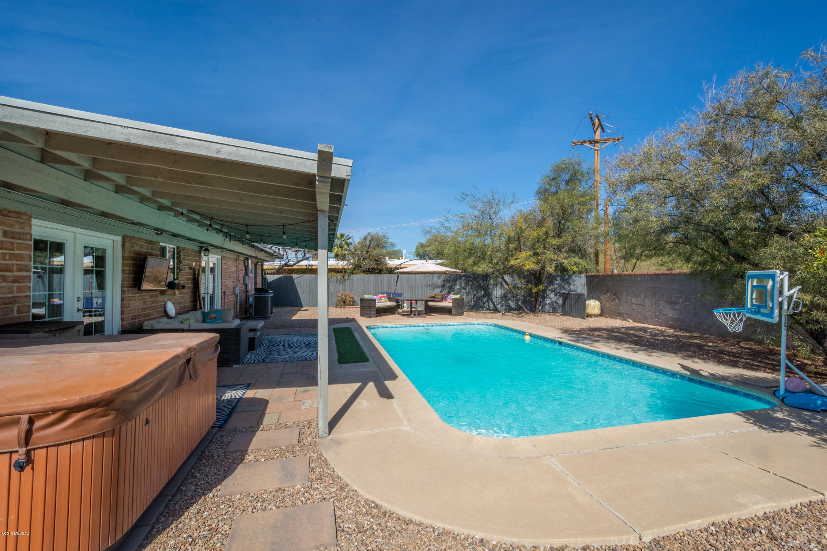 6251 E Sunny Drive