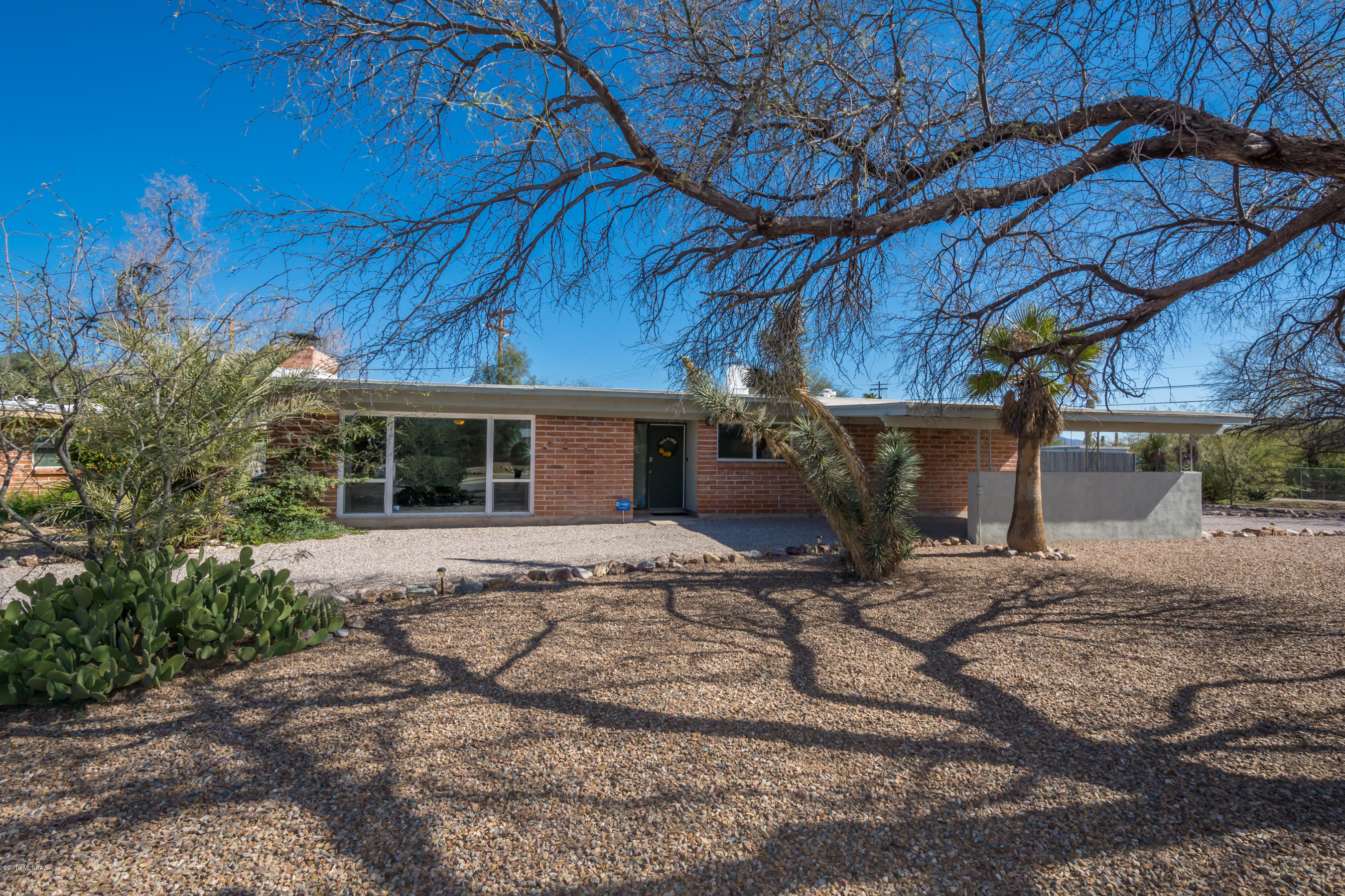 6251 E Sunny Drive