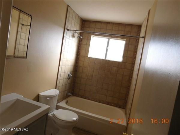 6641 E Calle La Paz Unit: D