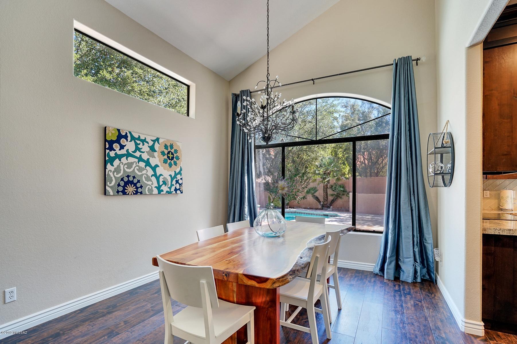 7337 E Shoreward Loop