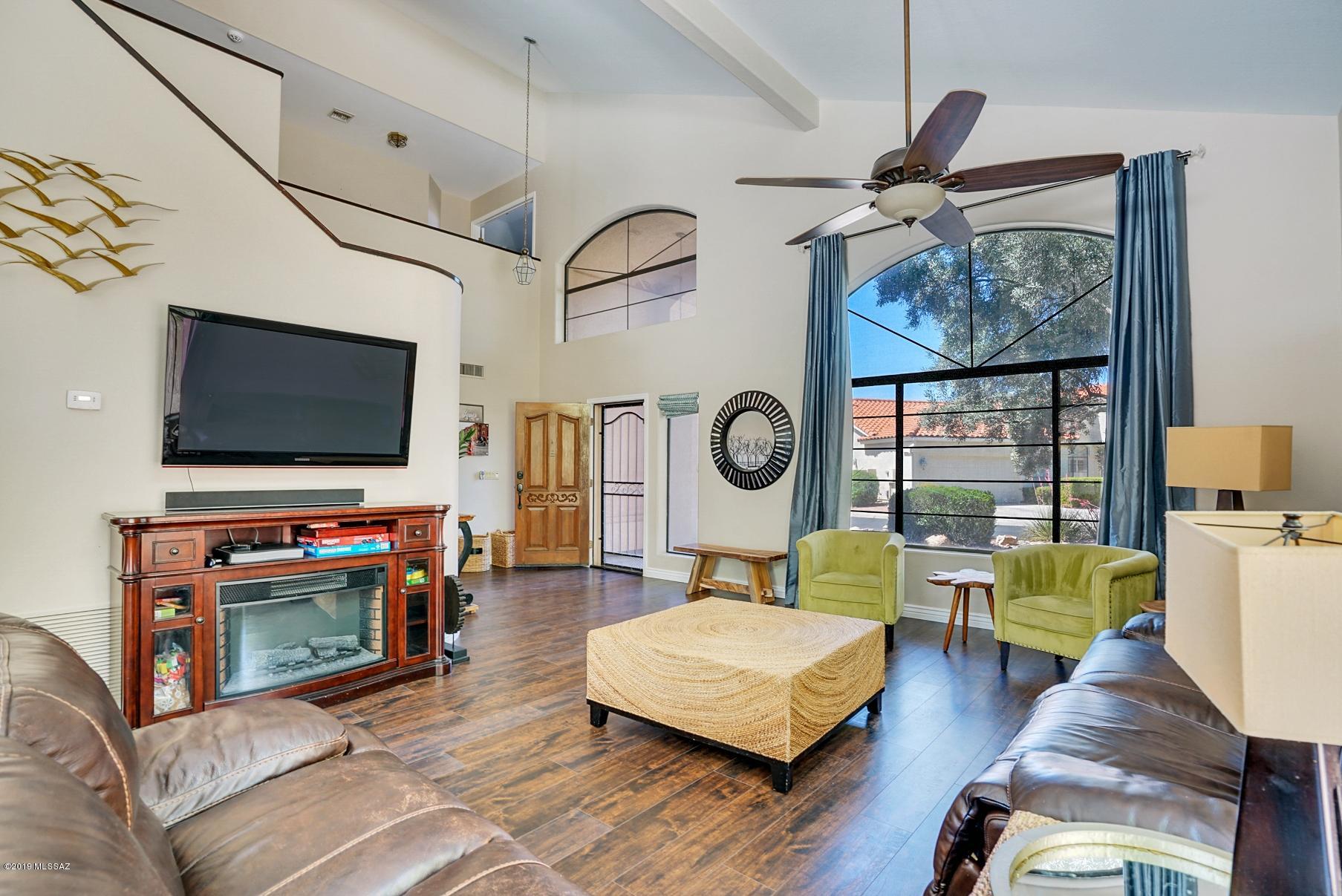 7337 E Shoreward Loop