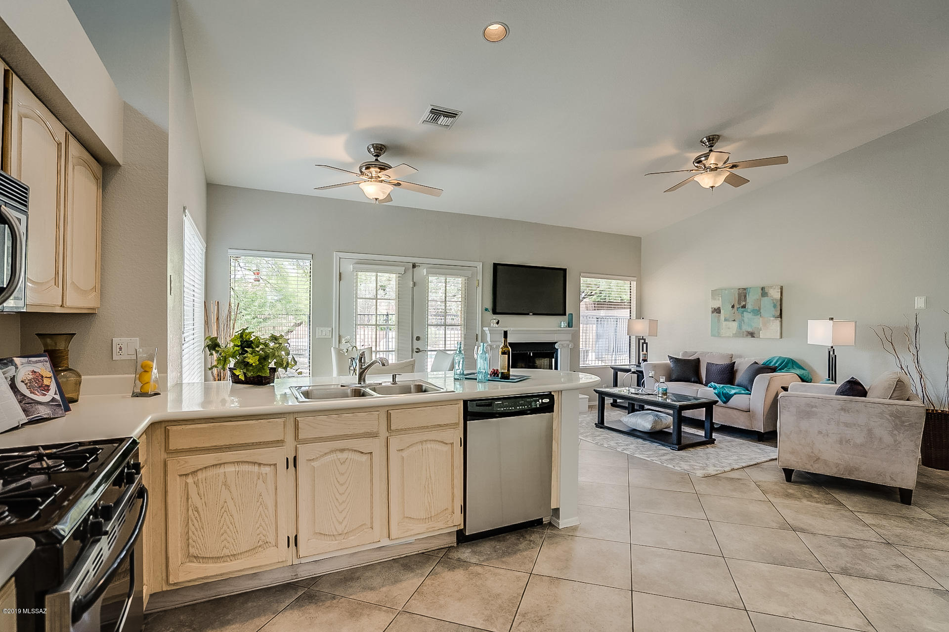 7381 E Santidad Place