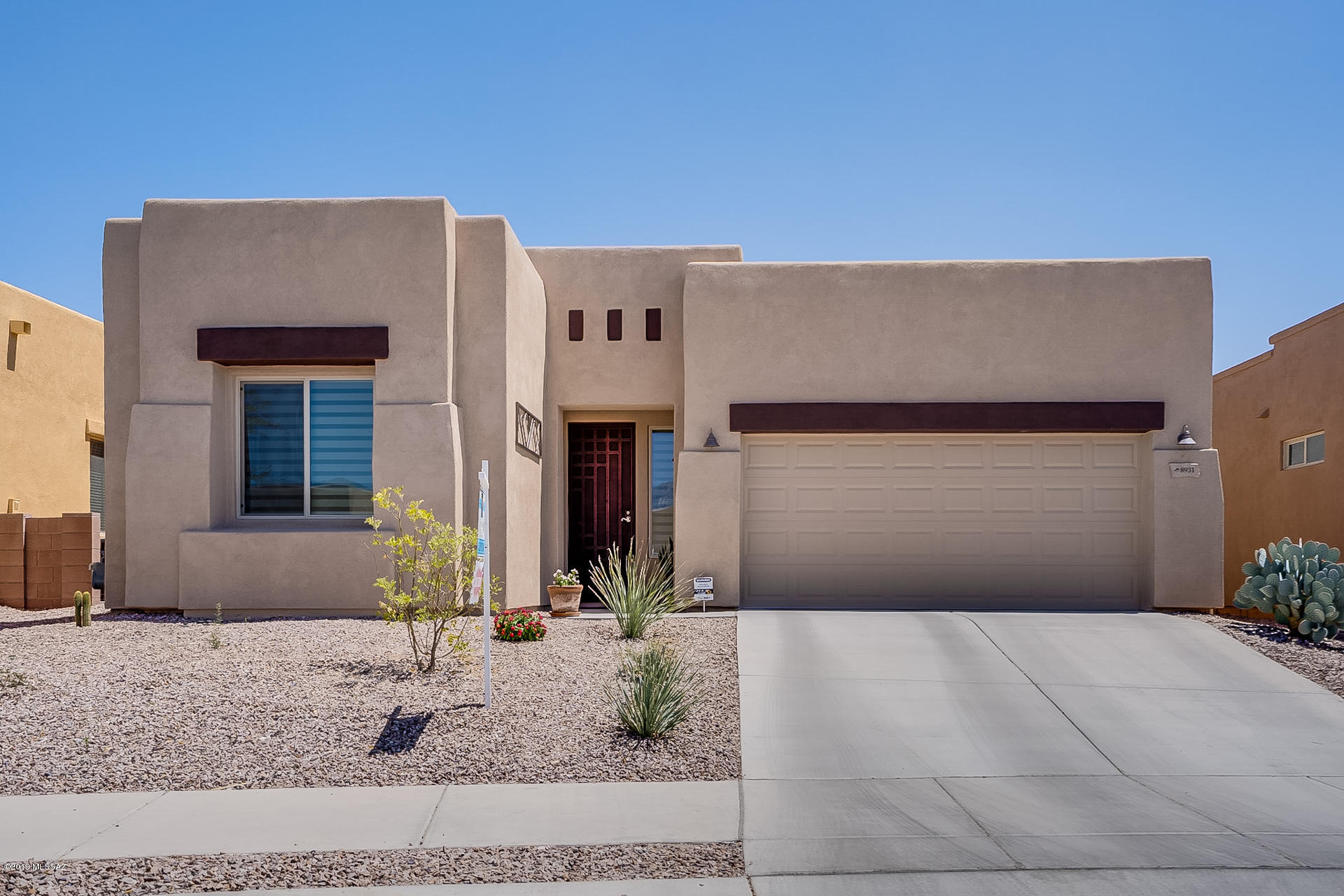 8931 E Wright School Loop