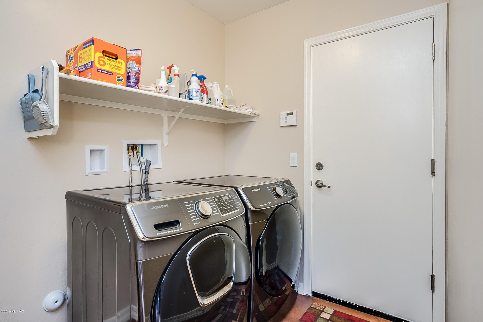 8931 E Wright School Loop