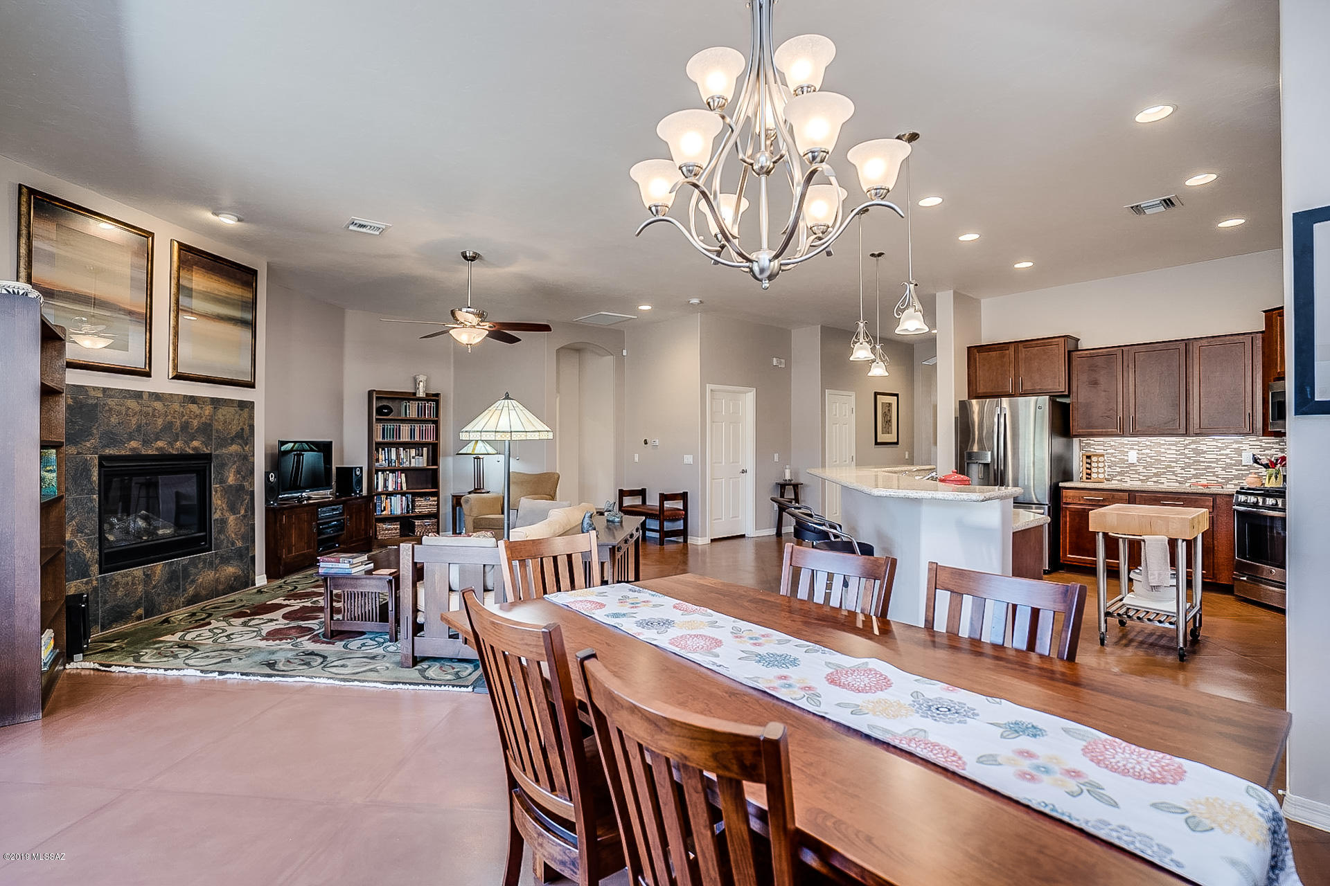 8931 E Wright School Loop