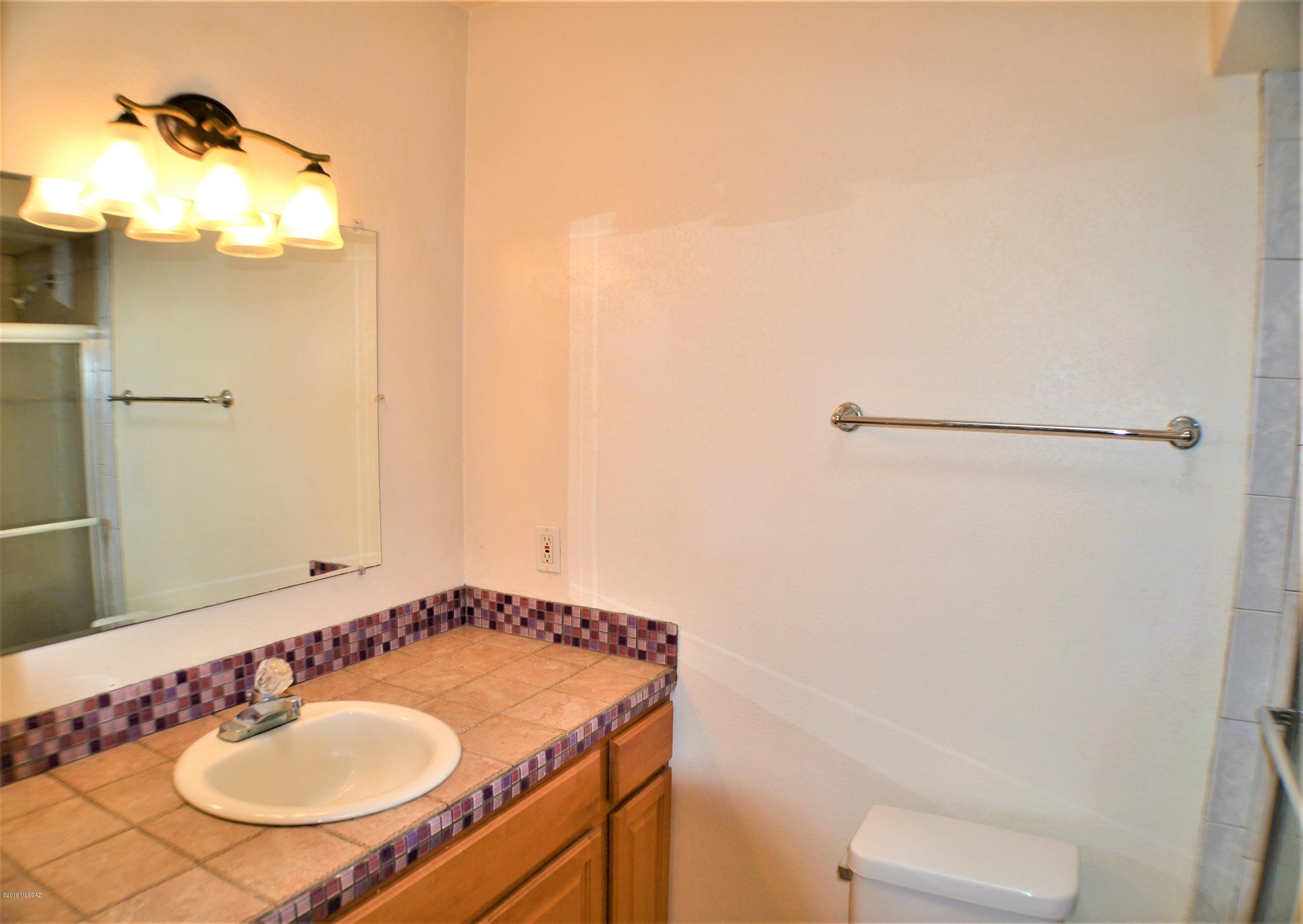 4517 S Paseo Don Juan