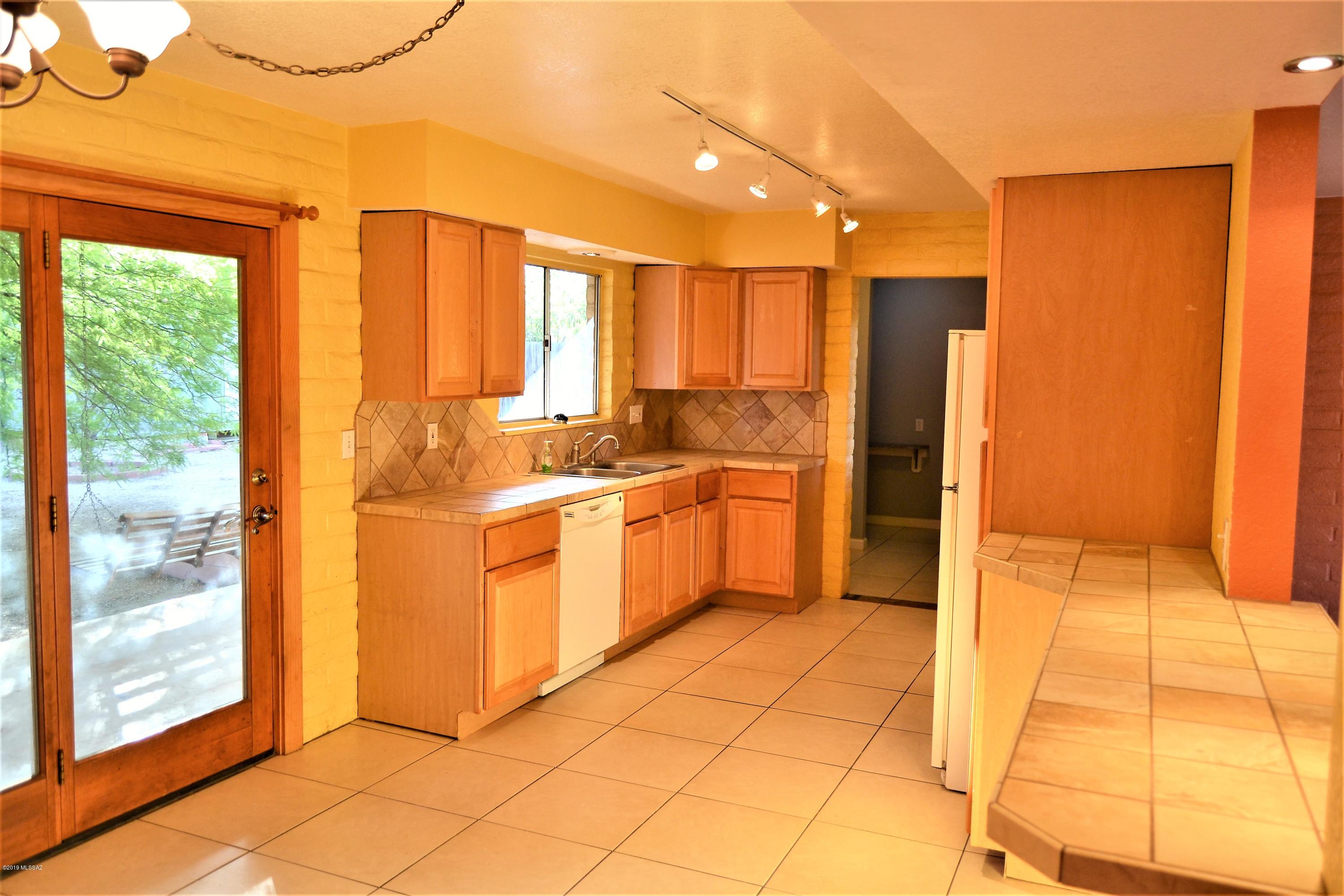 4517 S Paseo Don Juan