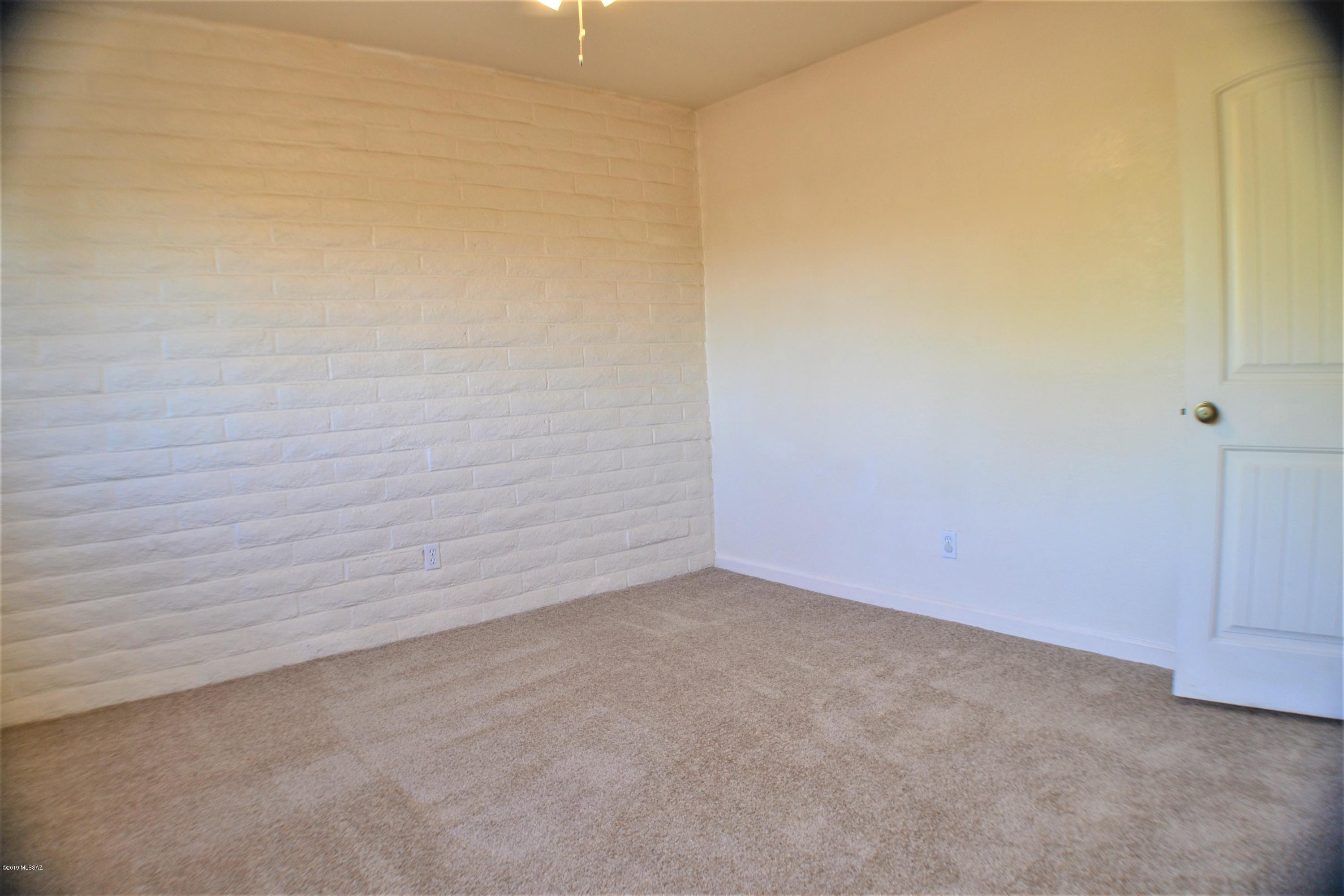 4517 S Paseo Don Juan