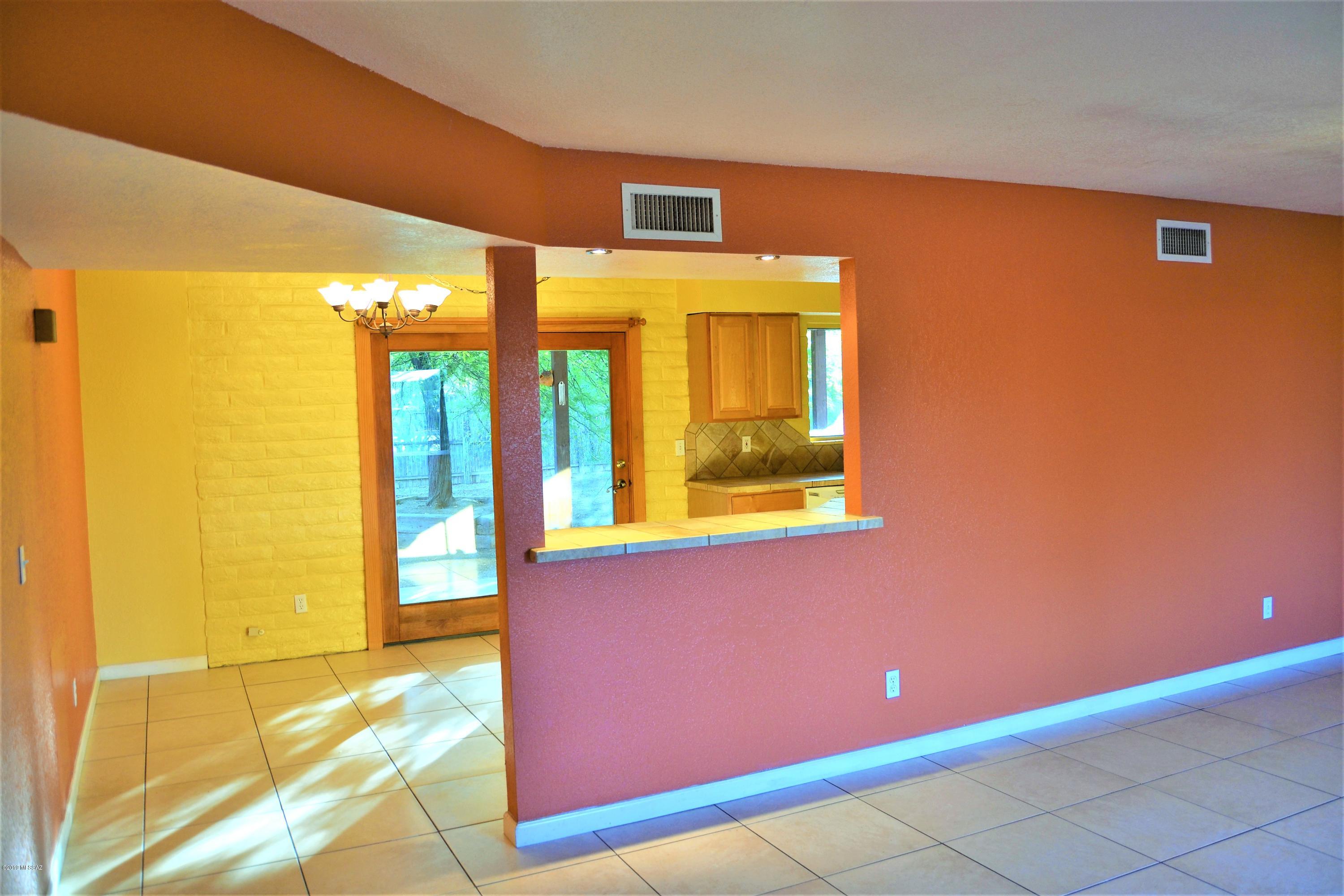 4517 S Paseo Don Juan