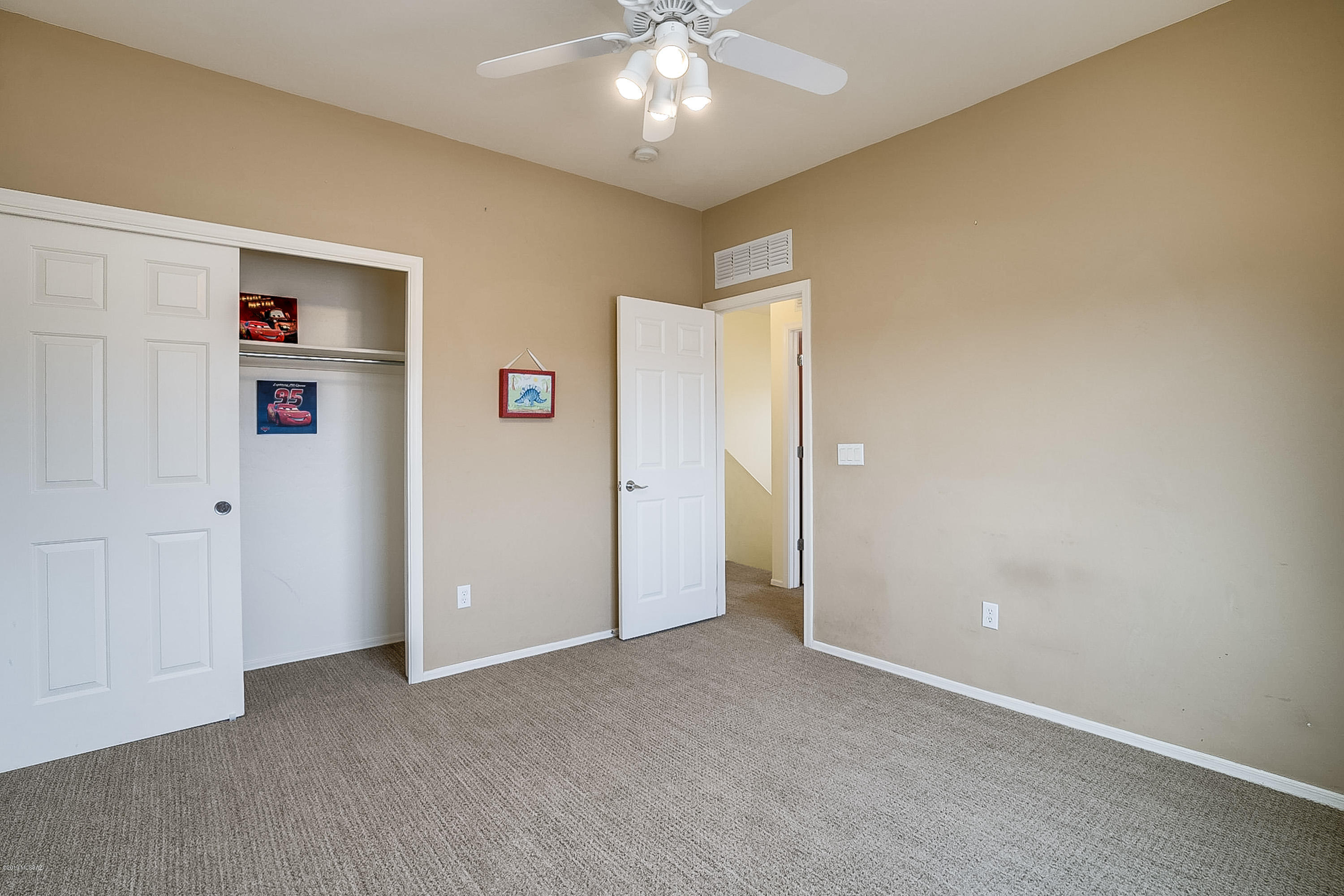 7413 E Fair Meadows Loop
