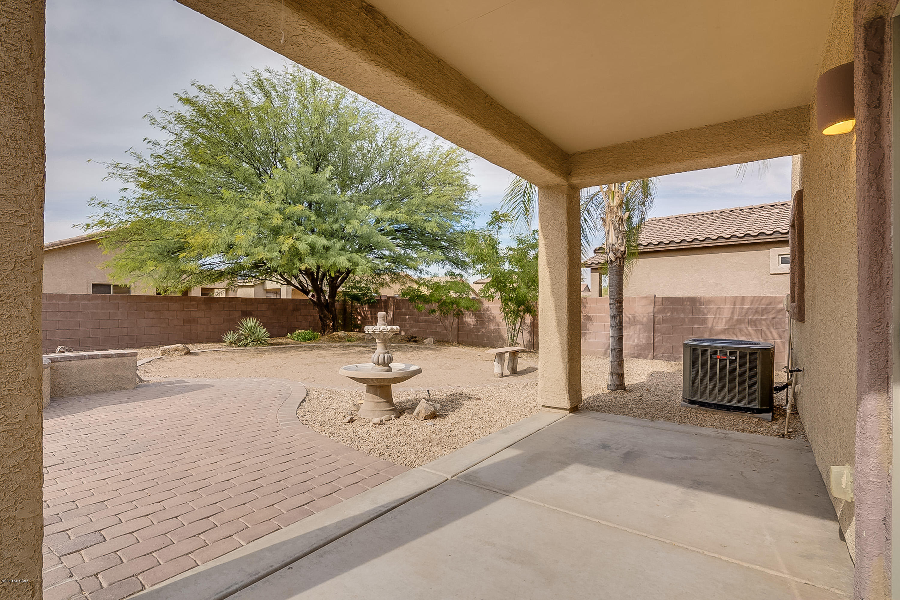 7413 E Fair Meadows Loop