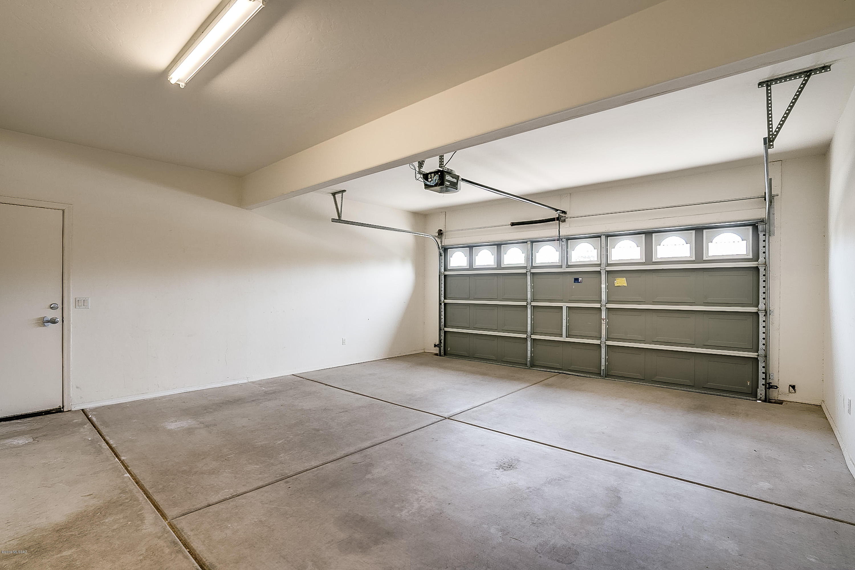 7413 E Fair Meadows Loop
