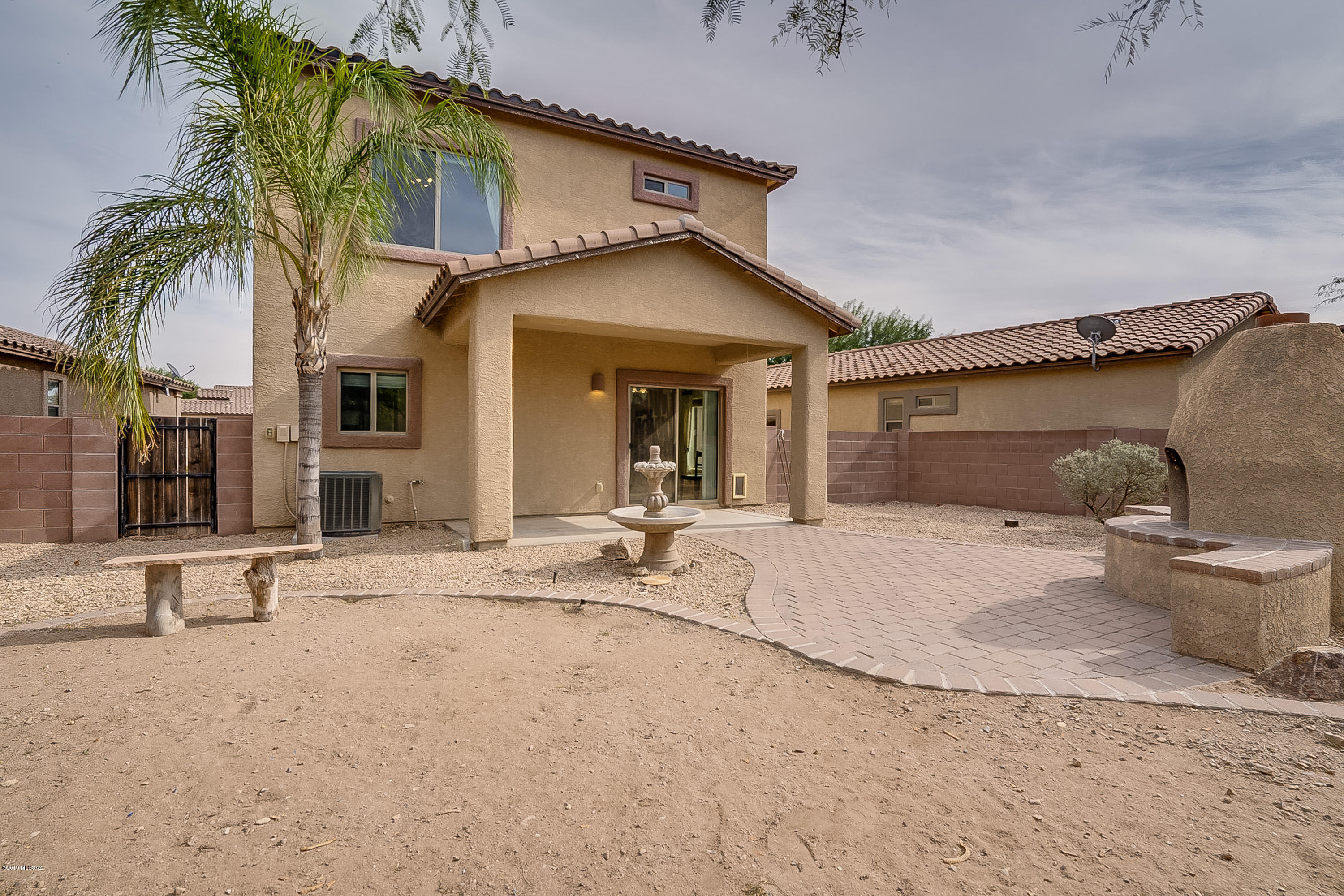 7413 E Fair Meadows Loop