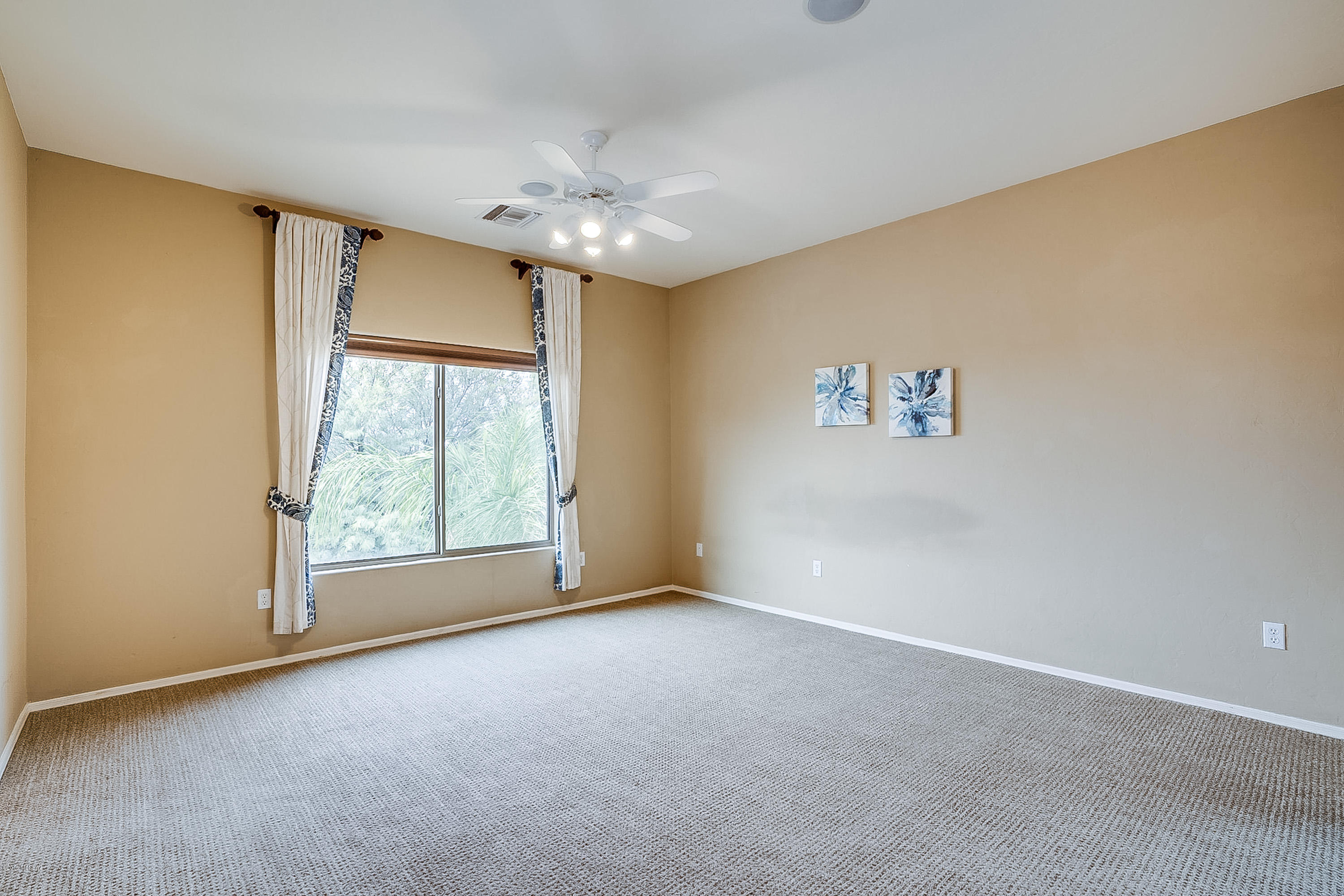 7413 E Fair Meadows Loop