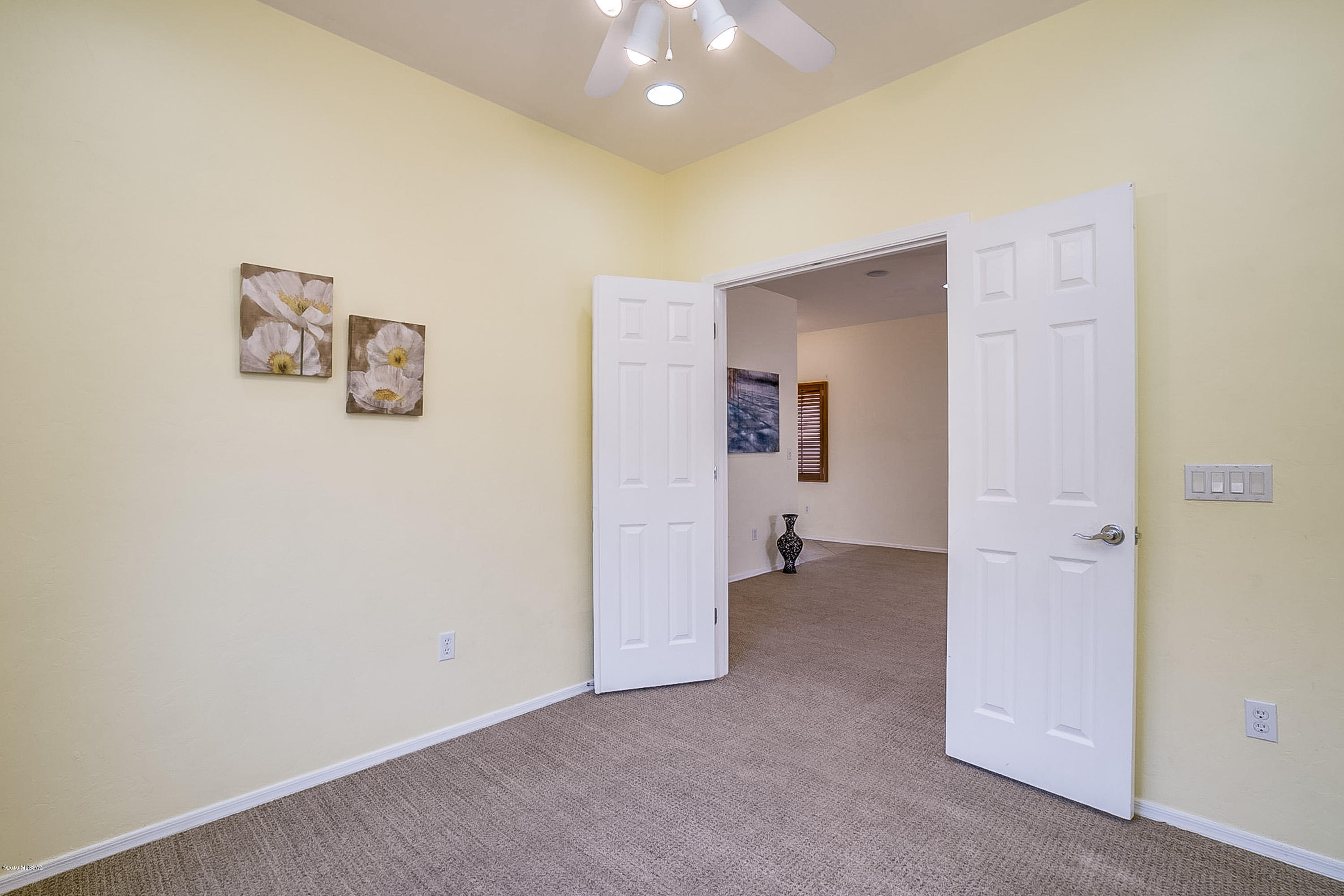 7413 E Fair Meadows Loop