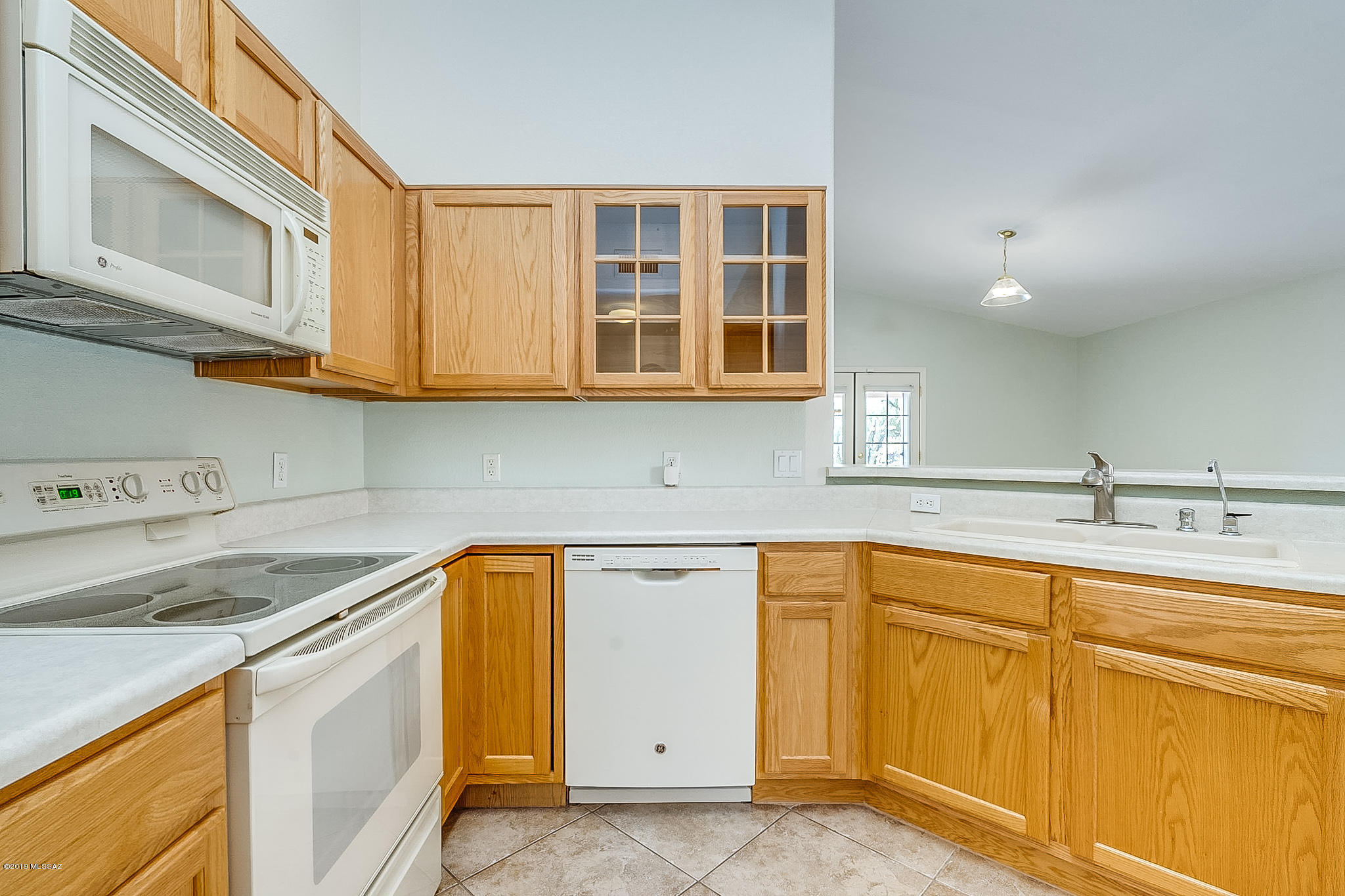 2318 E Precious Shard Court