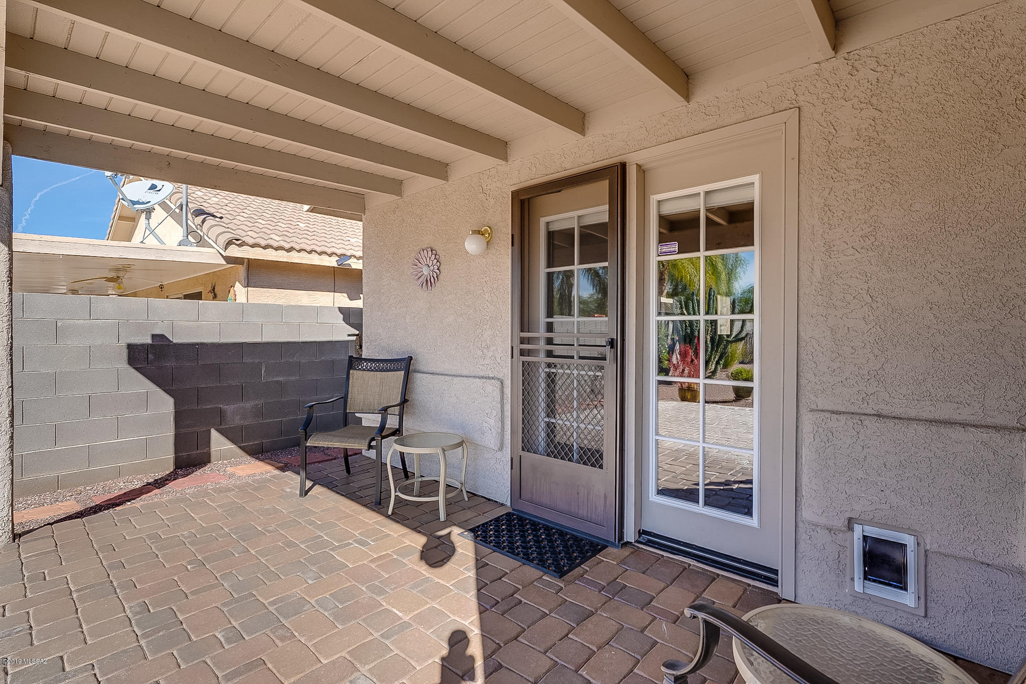 2318 E Precious Shard Court