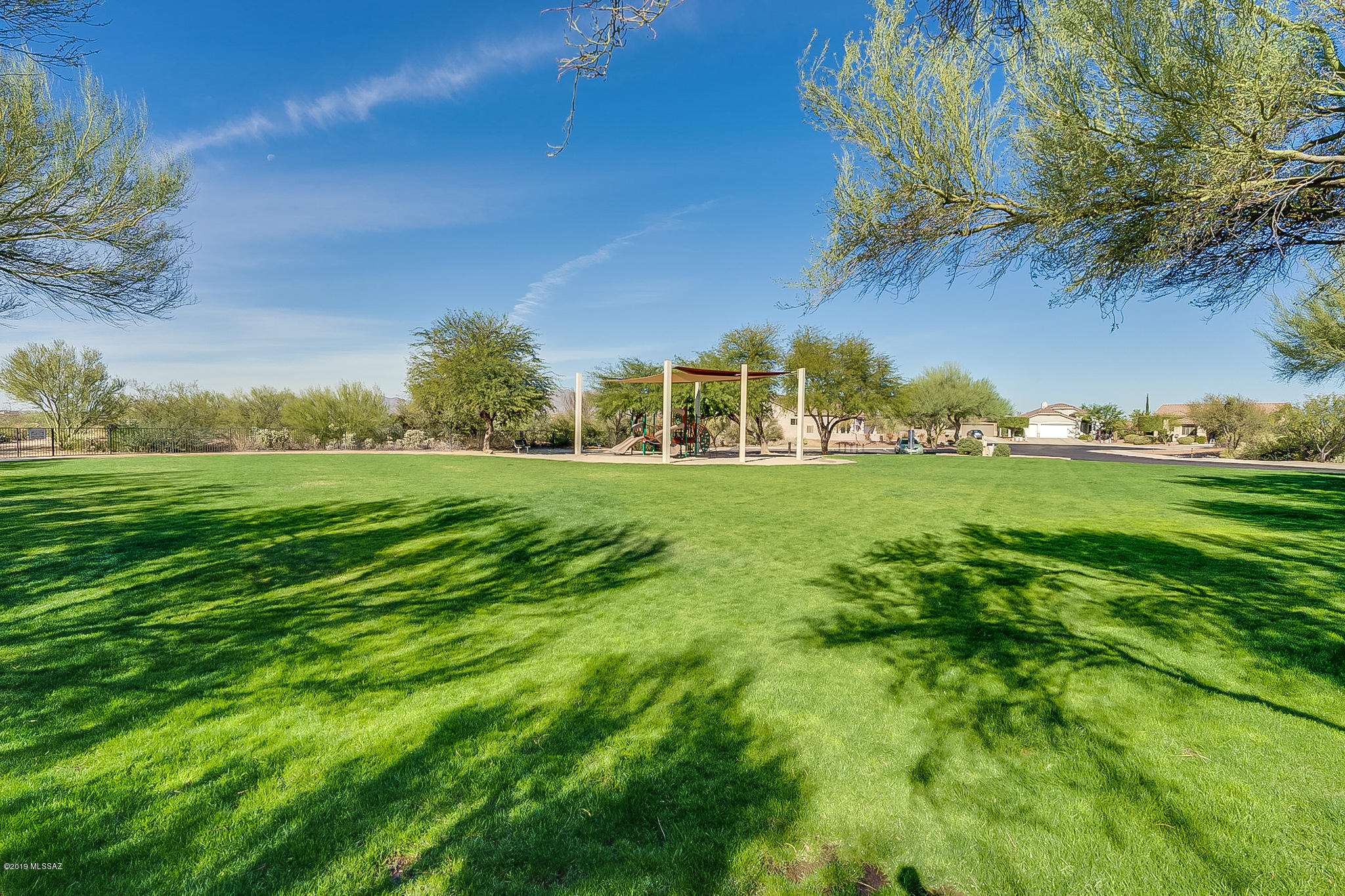 2318 E Precious Shard Court