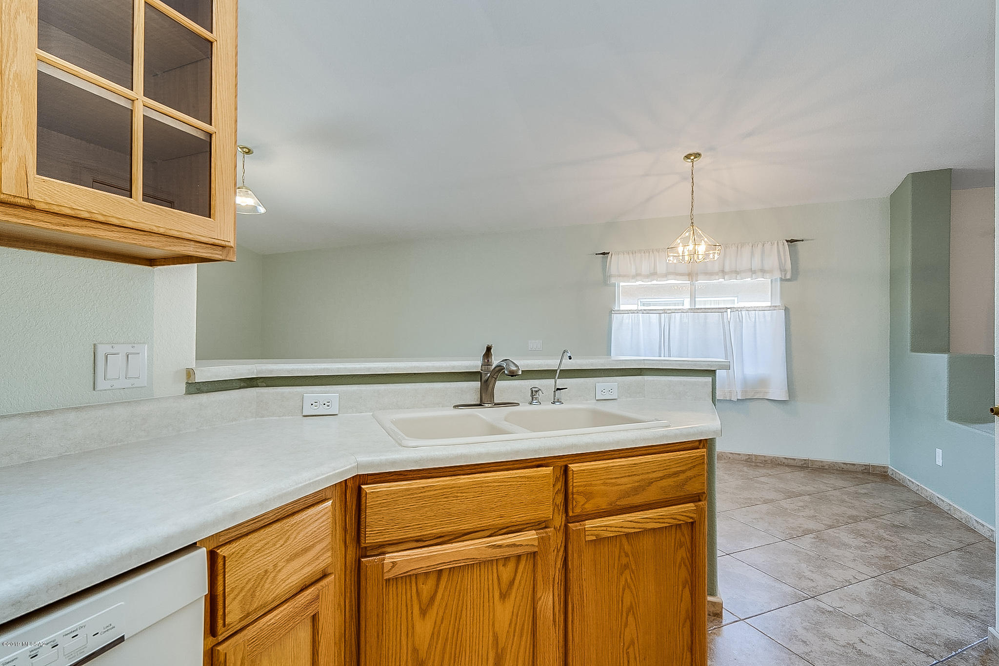 2318 E Precious Shard Court