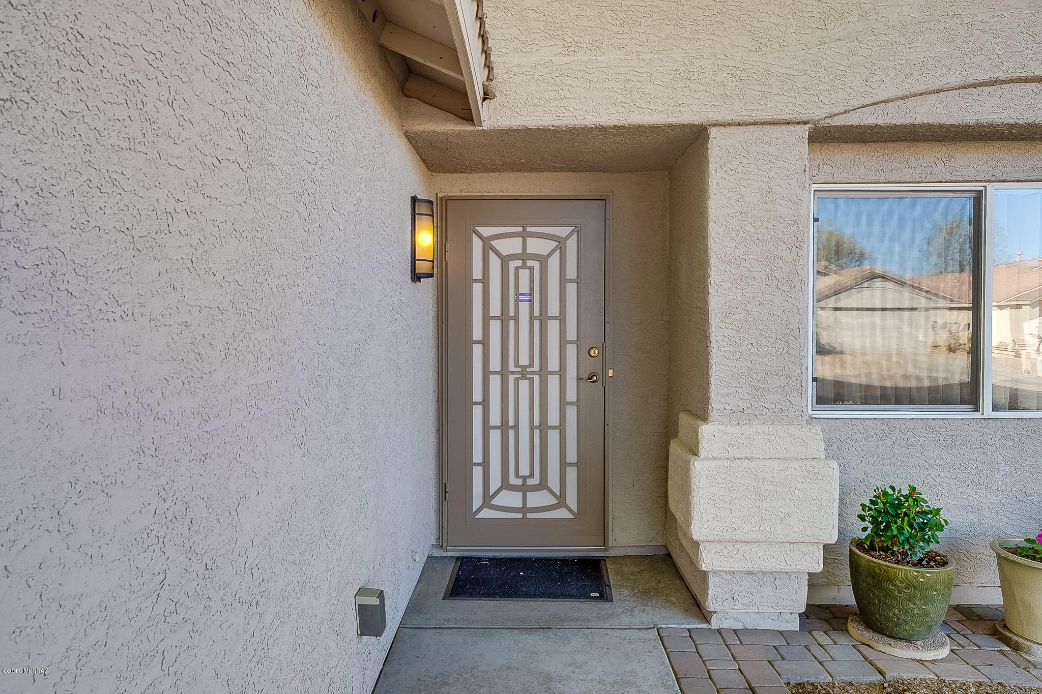 2318 E Precious Shard Court