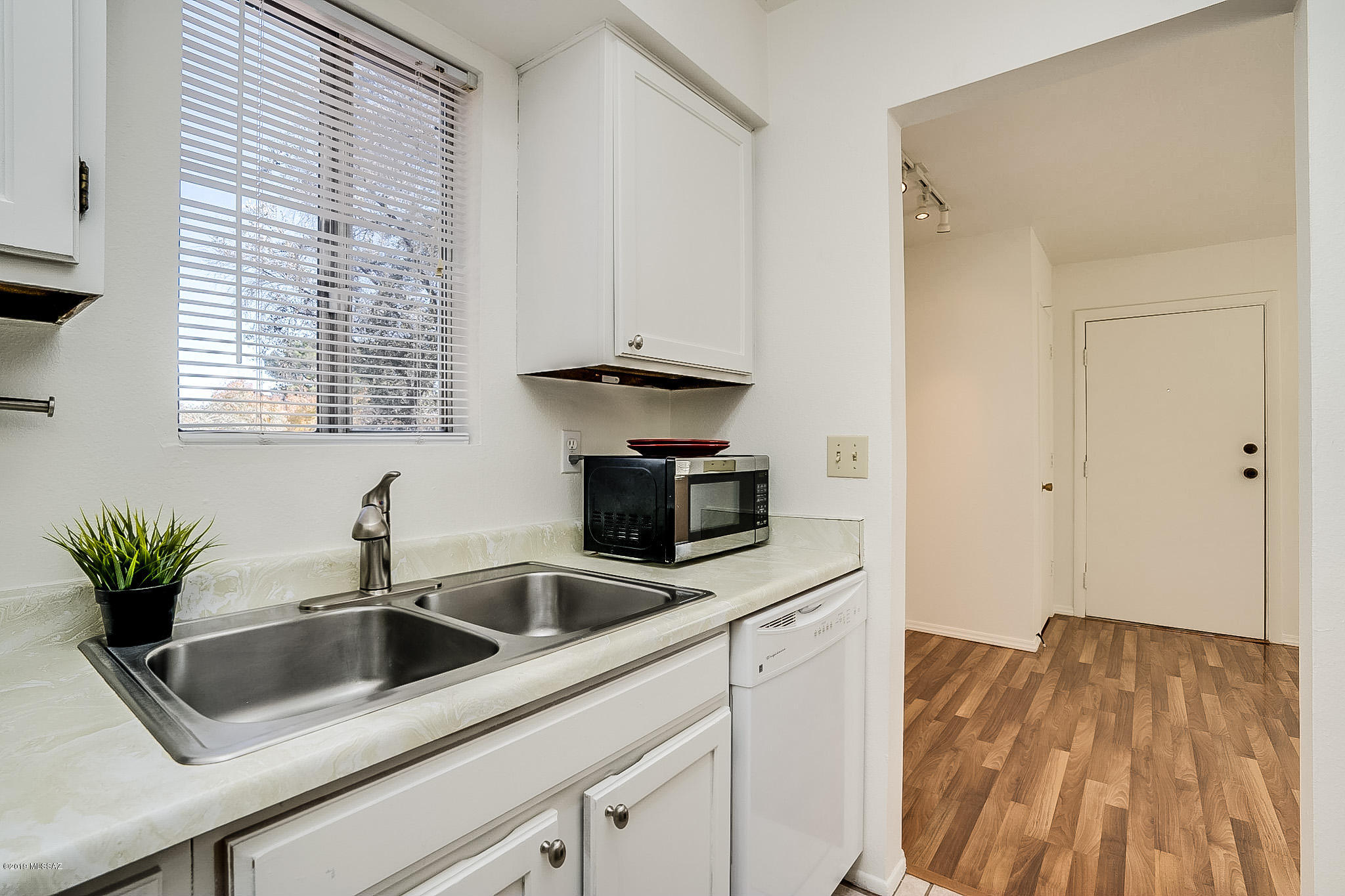 6588 E Calle La Paz Unit: D