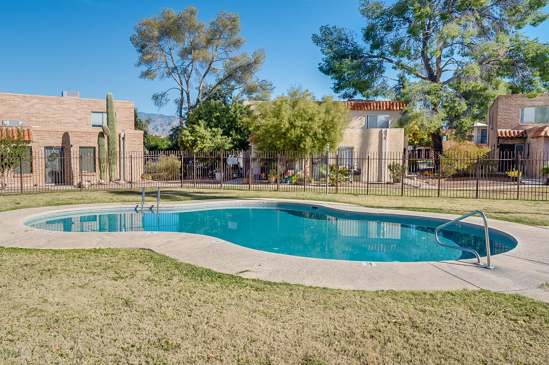 6588 E Calle La Paz Unit: D