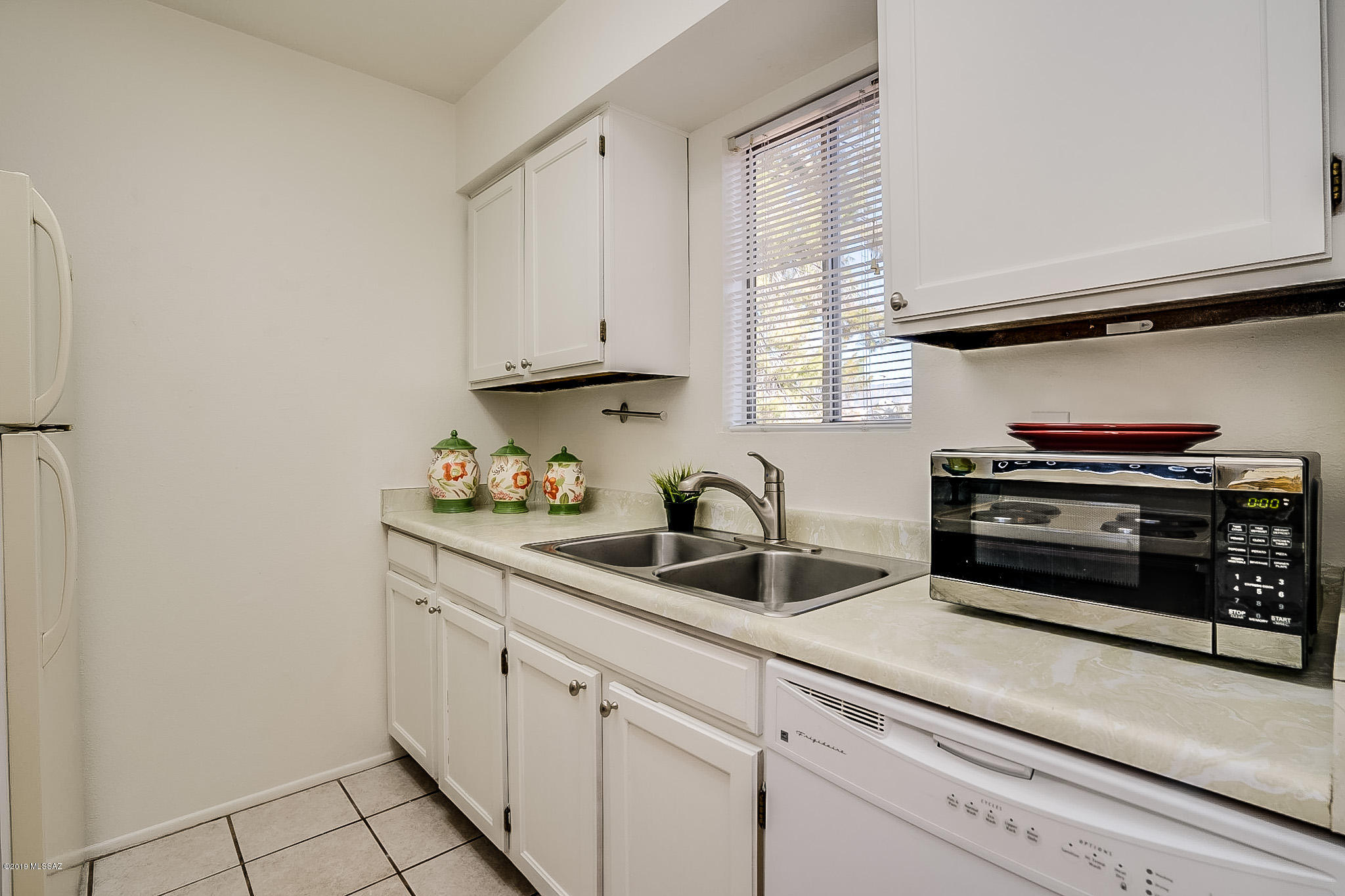 6588 E Calle La Paz Unit: D