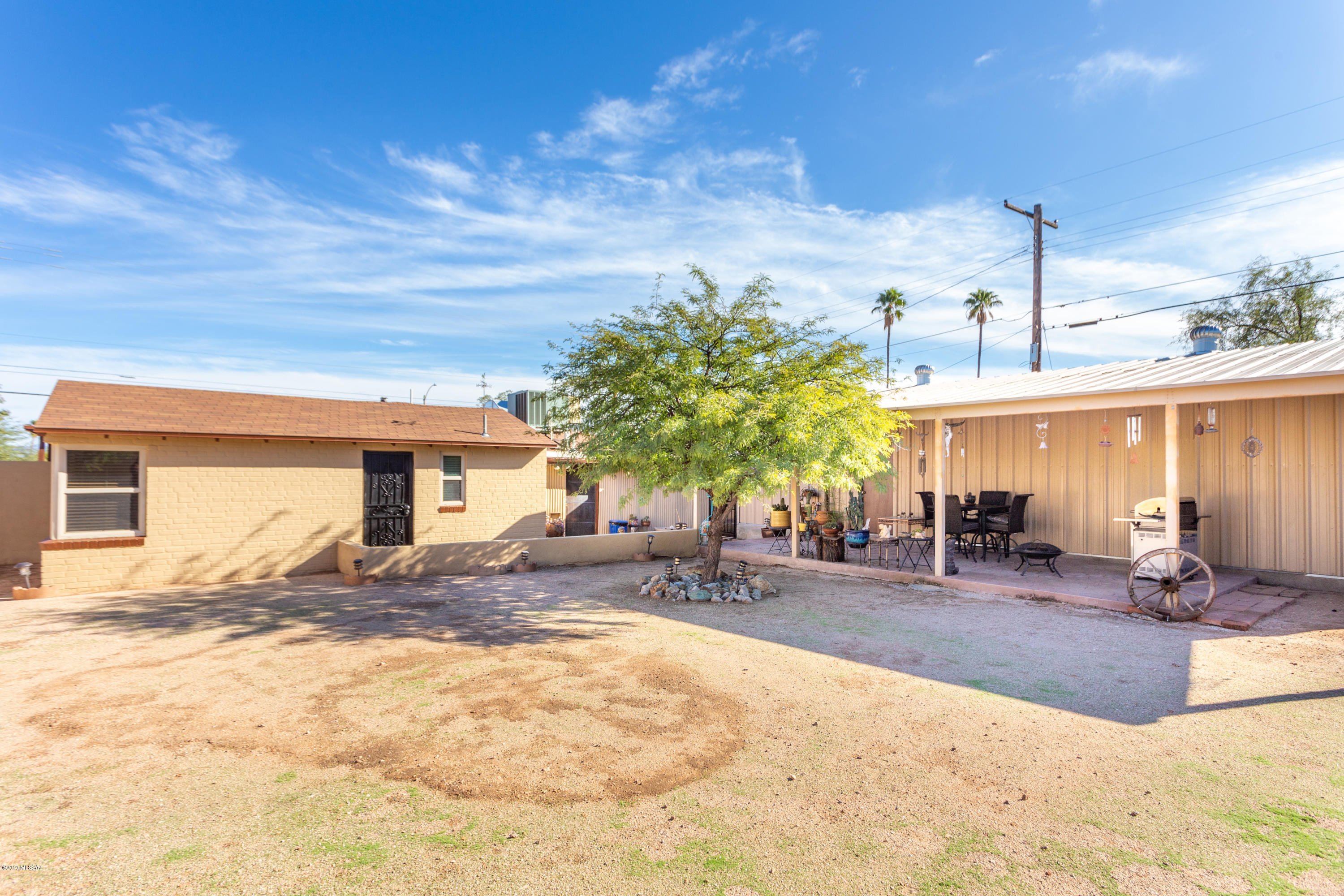 25 N Columbus Boulevard