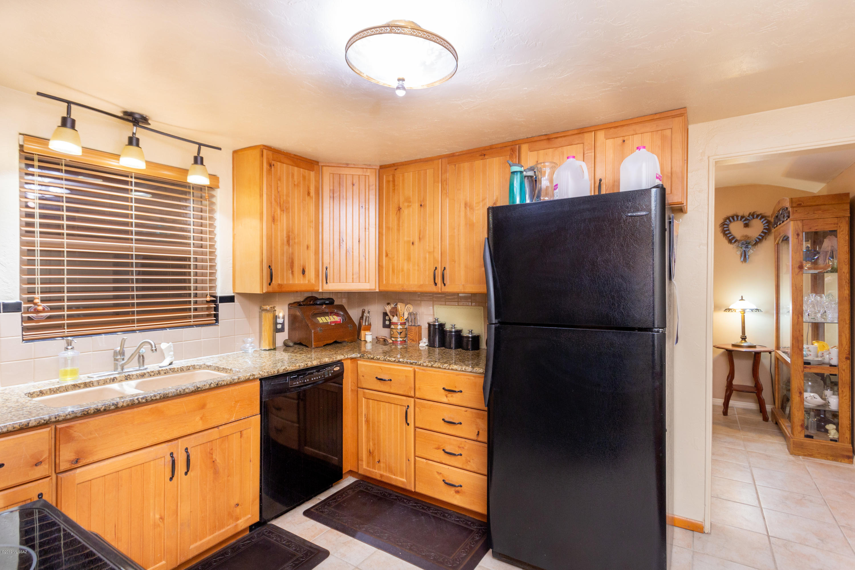 25 N Columbus Boulevard