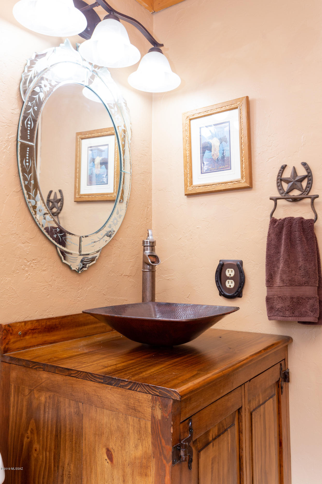 25 N Columbus Boulevard