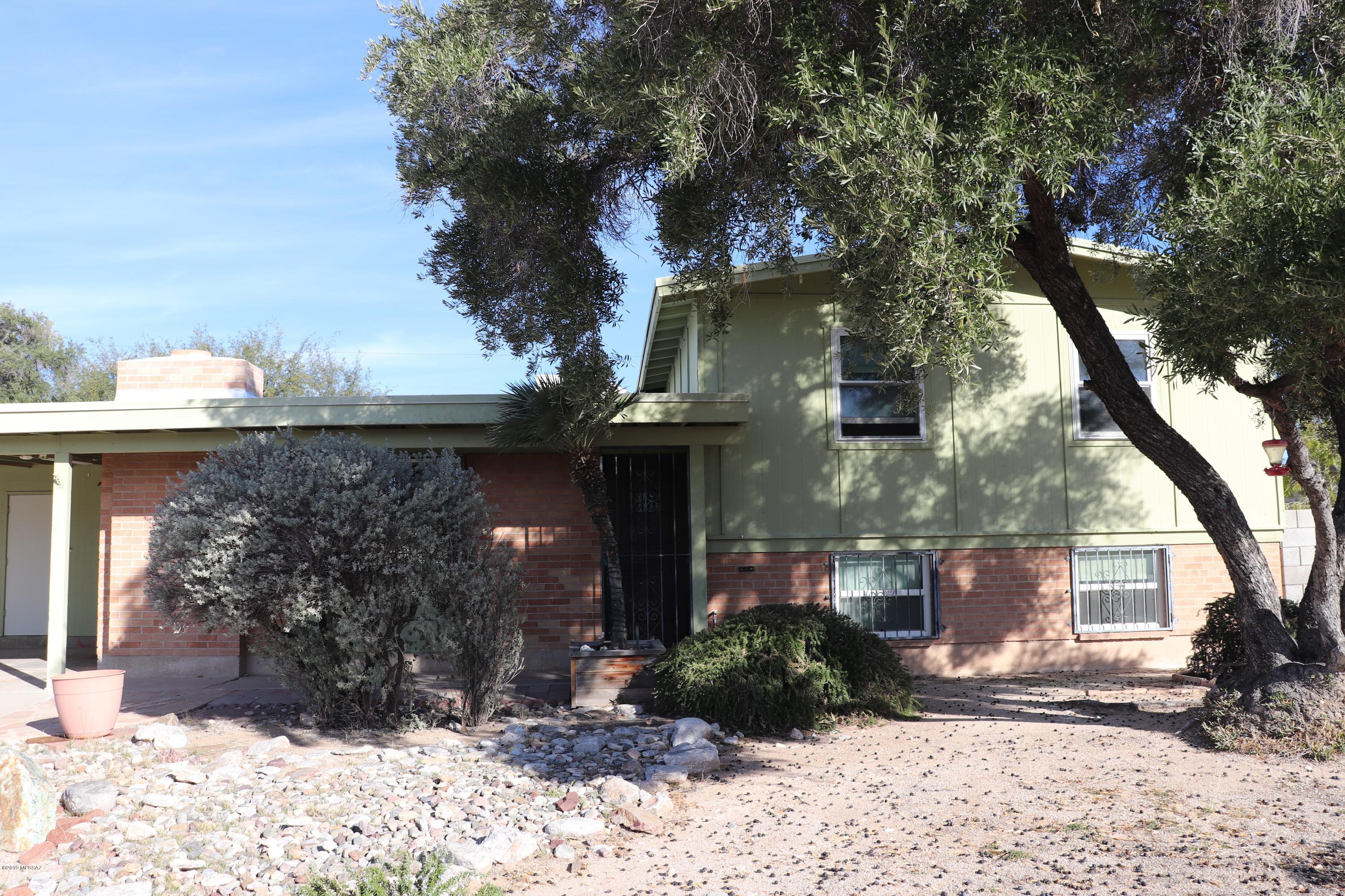 8333 E Colette Street