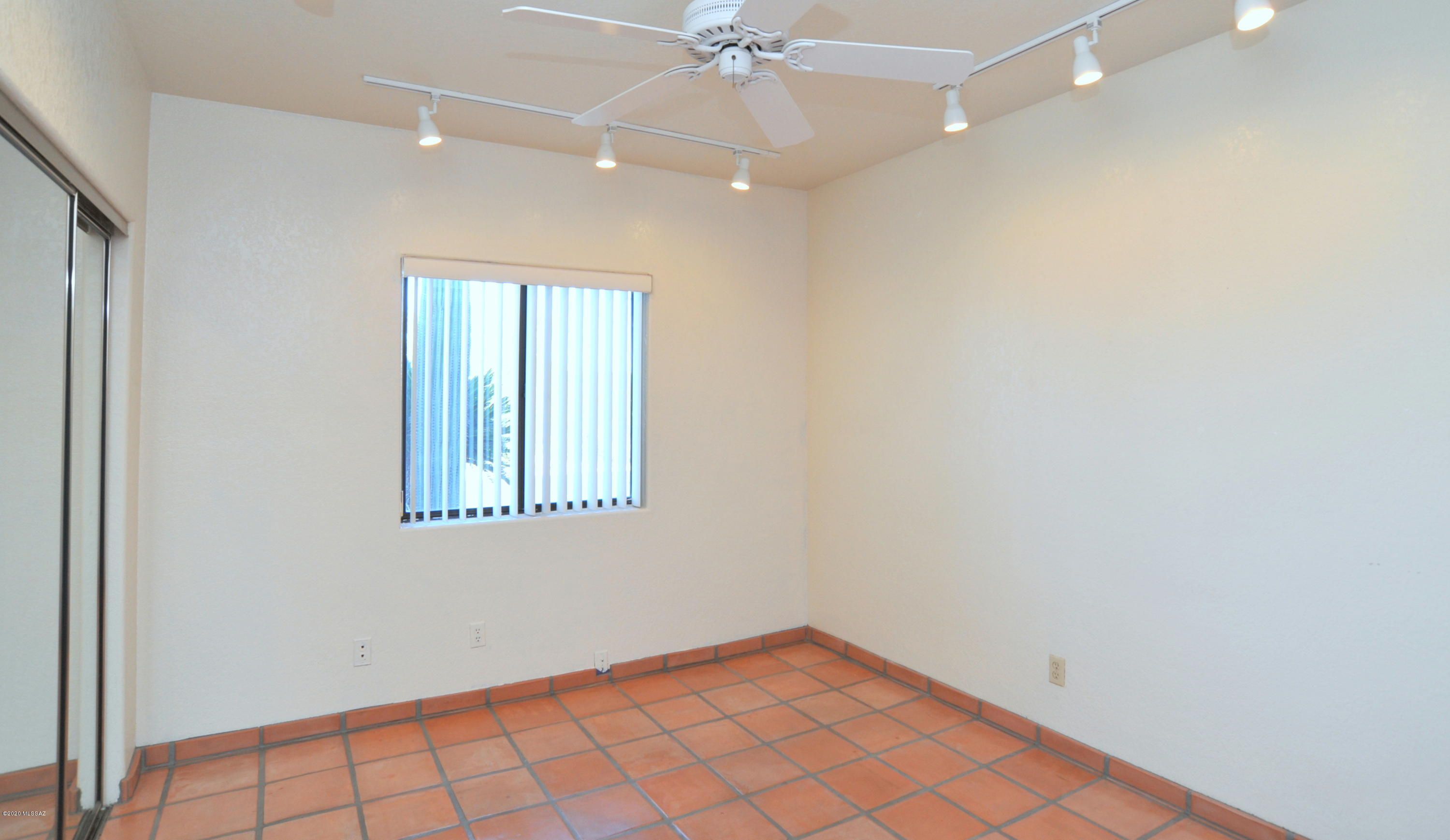 11470 E Escalante Road