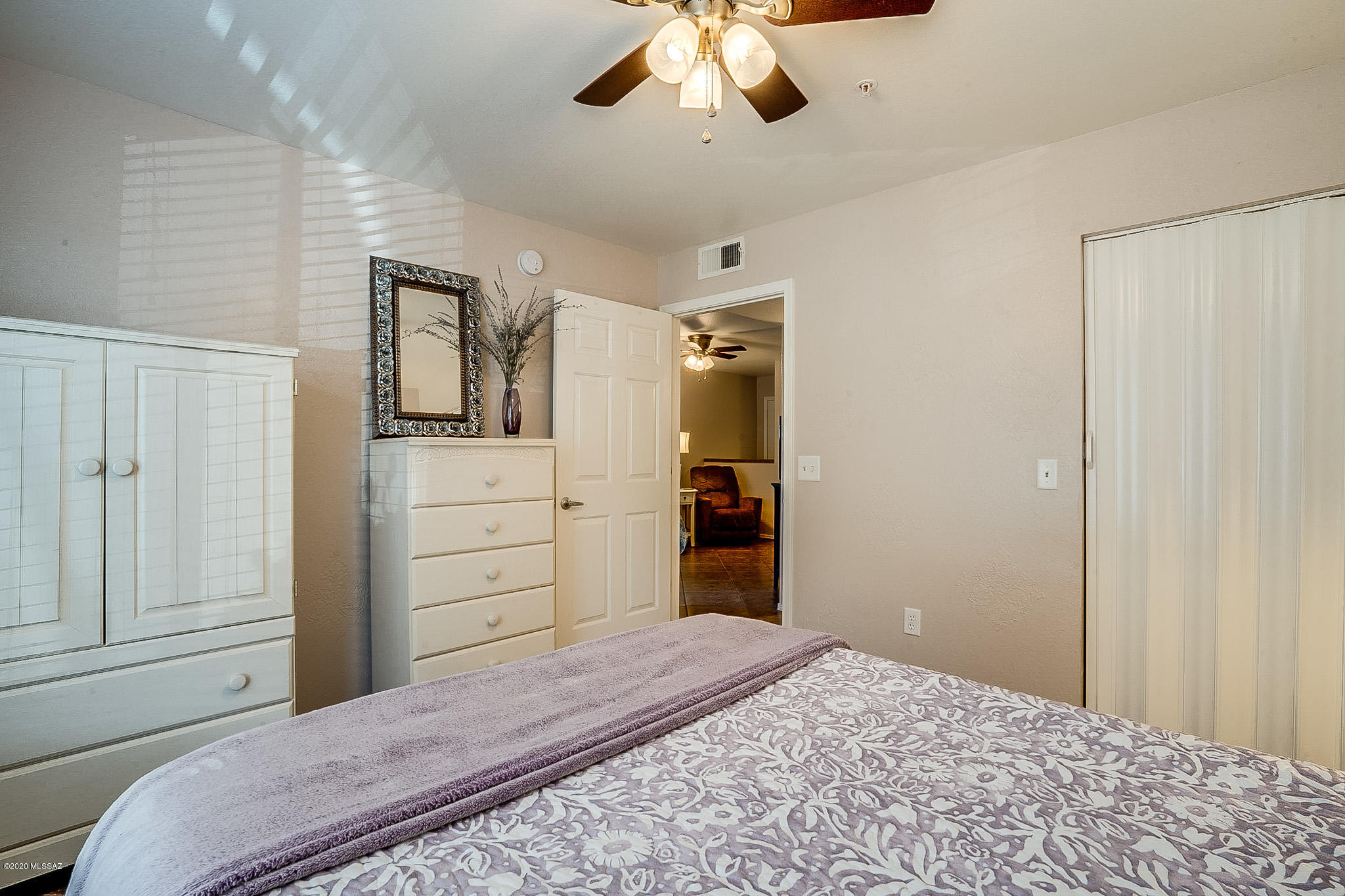 5751 N Kolb Road Unit: 40101