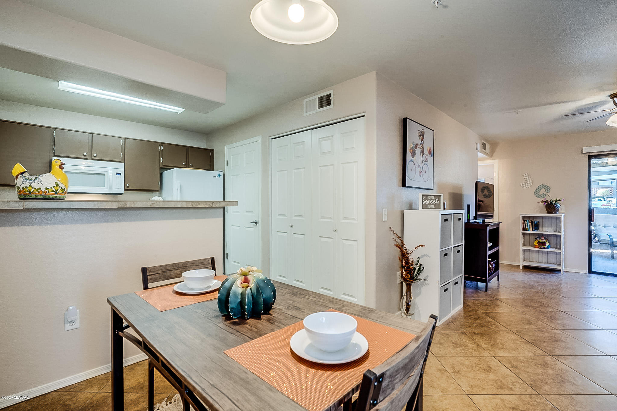 5751 N Kolb Road Unit: 40101