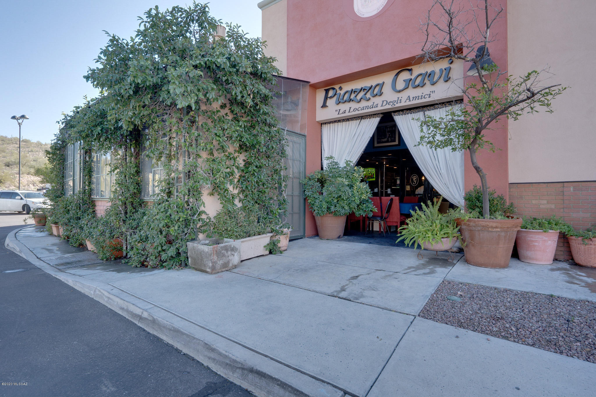 5751 N Kolb Road Unit: 40101