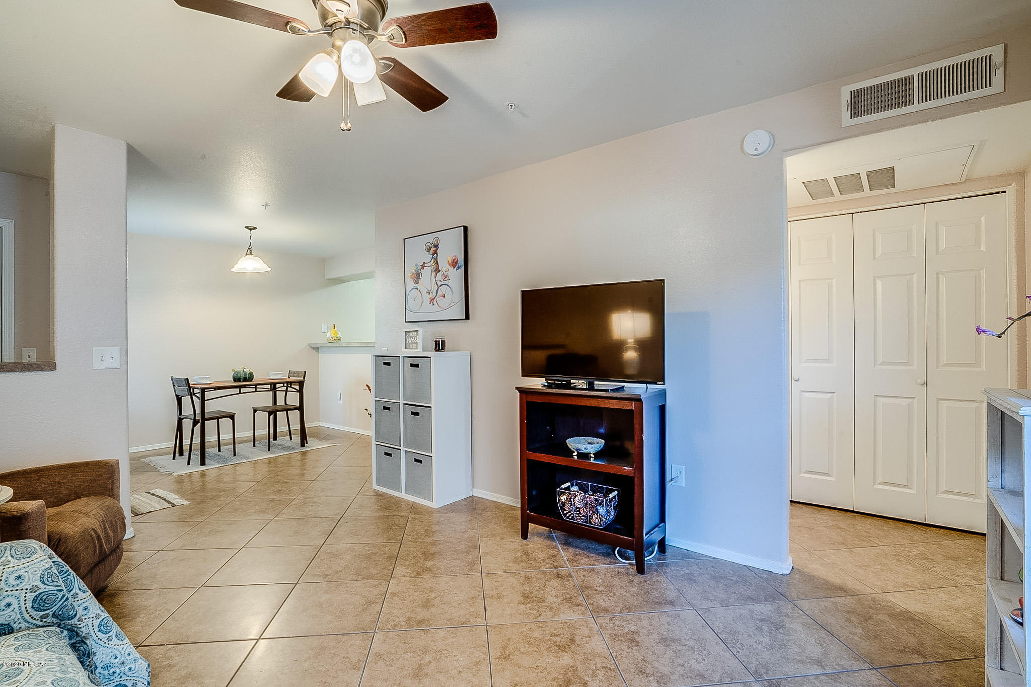 5751 N Kolb Road Unit: 40101