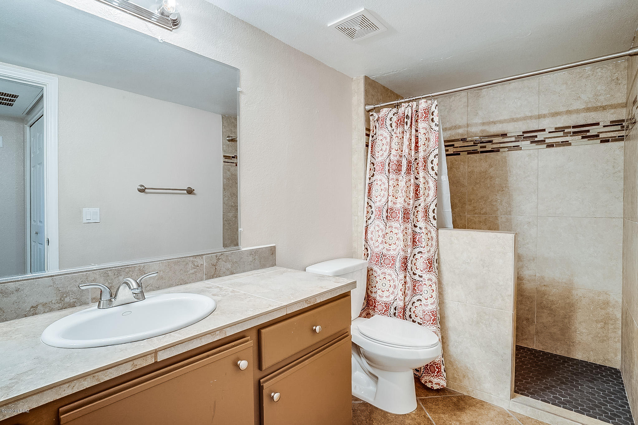 5751 N Kolb Road Unit: 40101