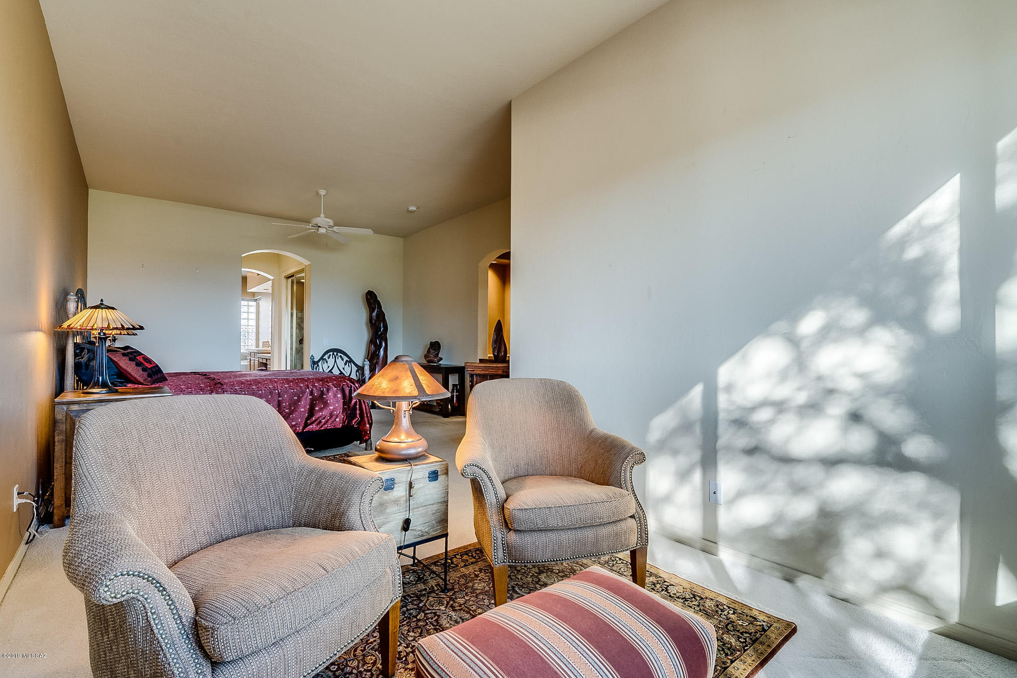 5002 N Bonita Ridge Avenue