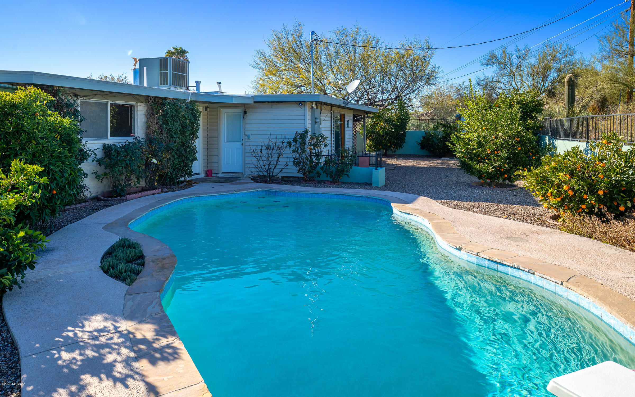355 E Suffolk Drive