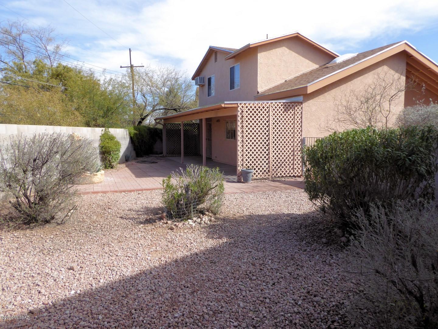 8011 E Calle De Camacho