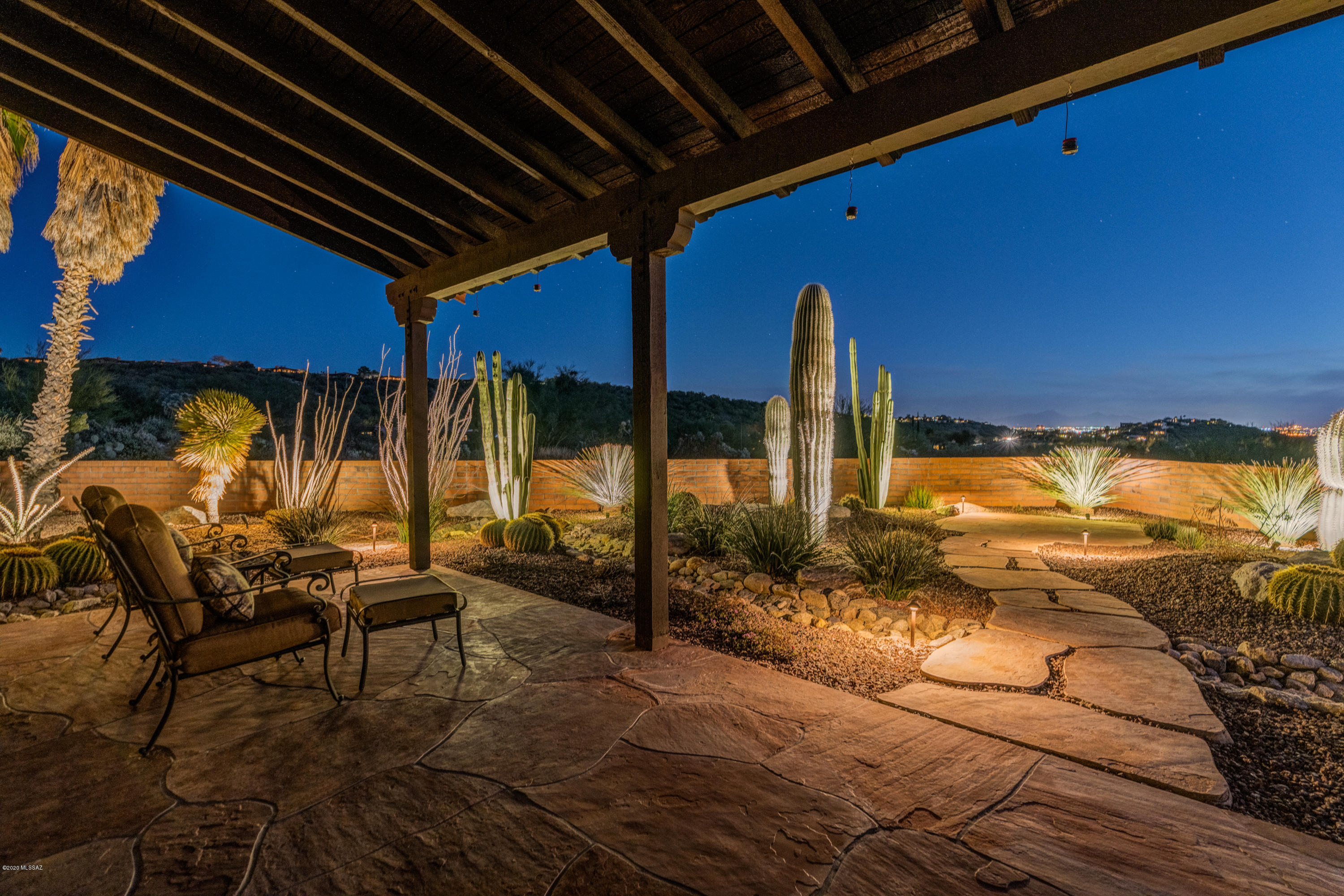 4860 N Via Velazquez