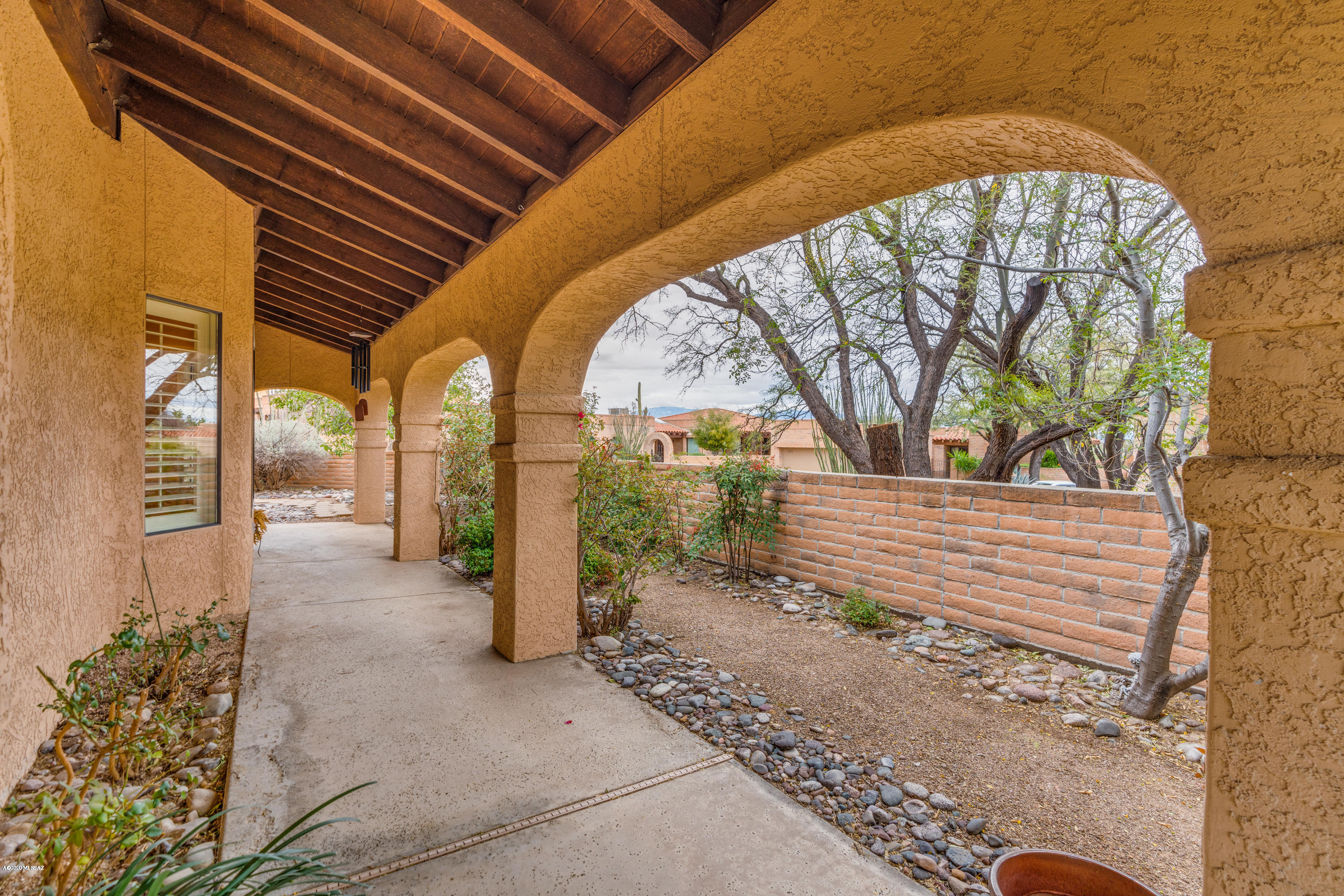 4361 N Camino Ferreo