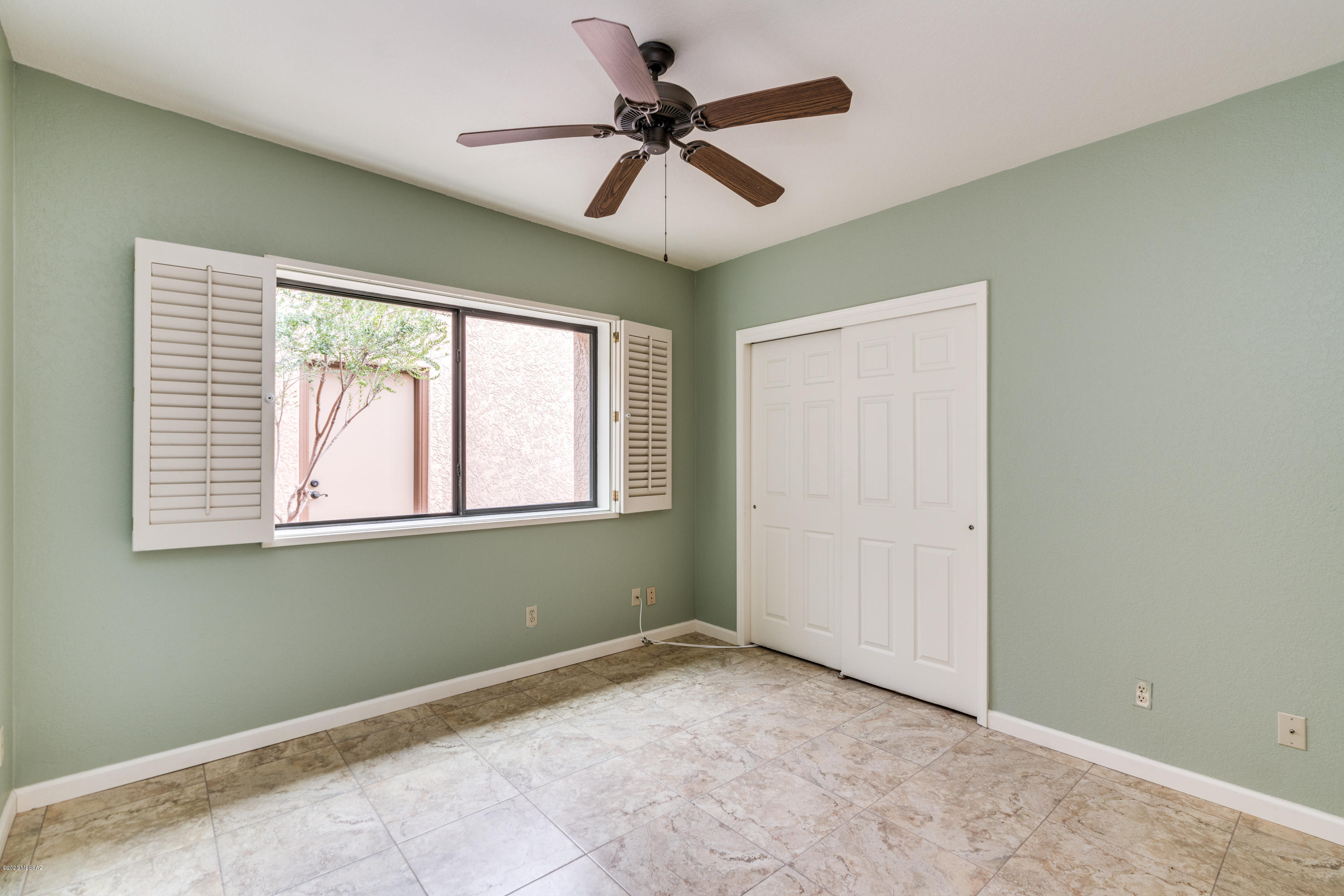 4361 N Camino Ferreo