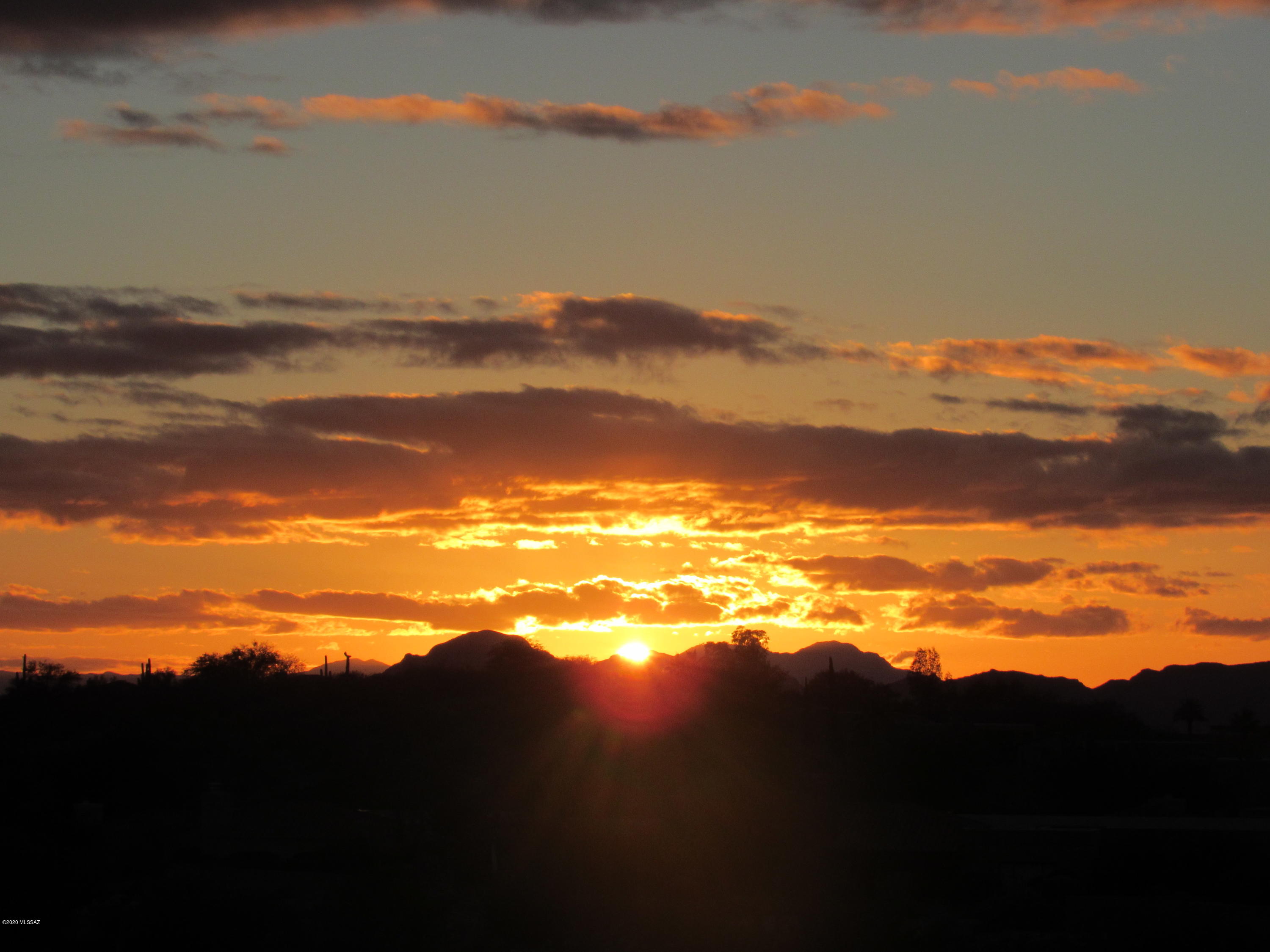 4361 N Camino Ferreo