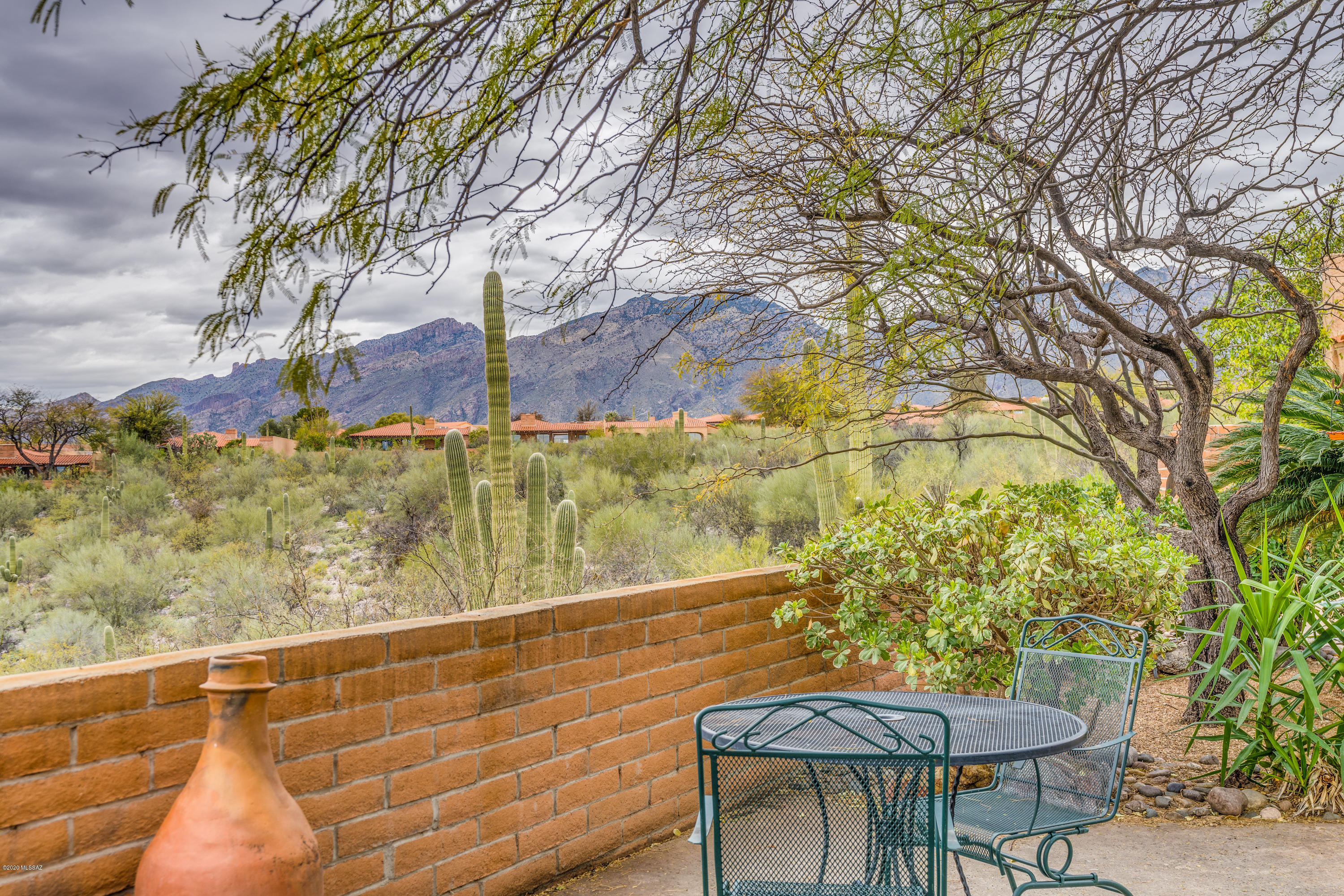 4361 N Camino Ferreo