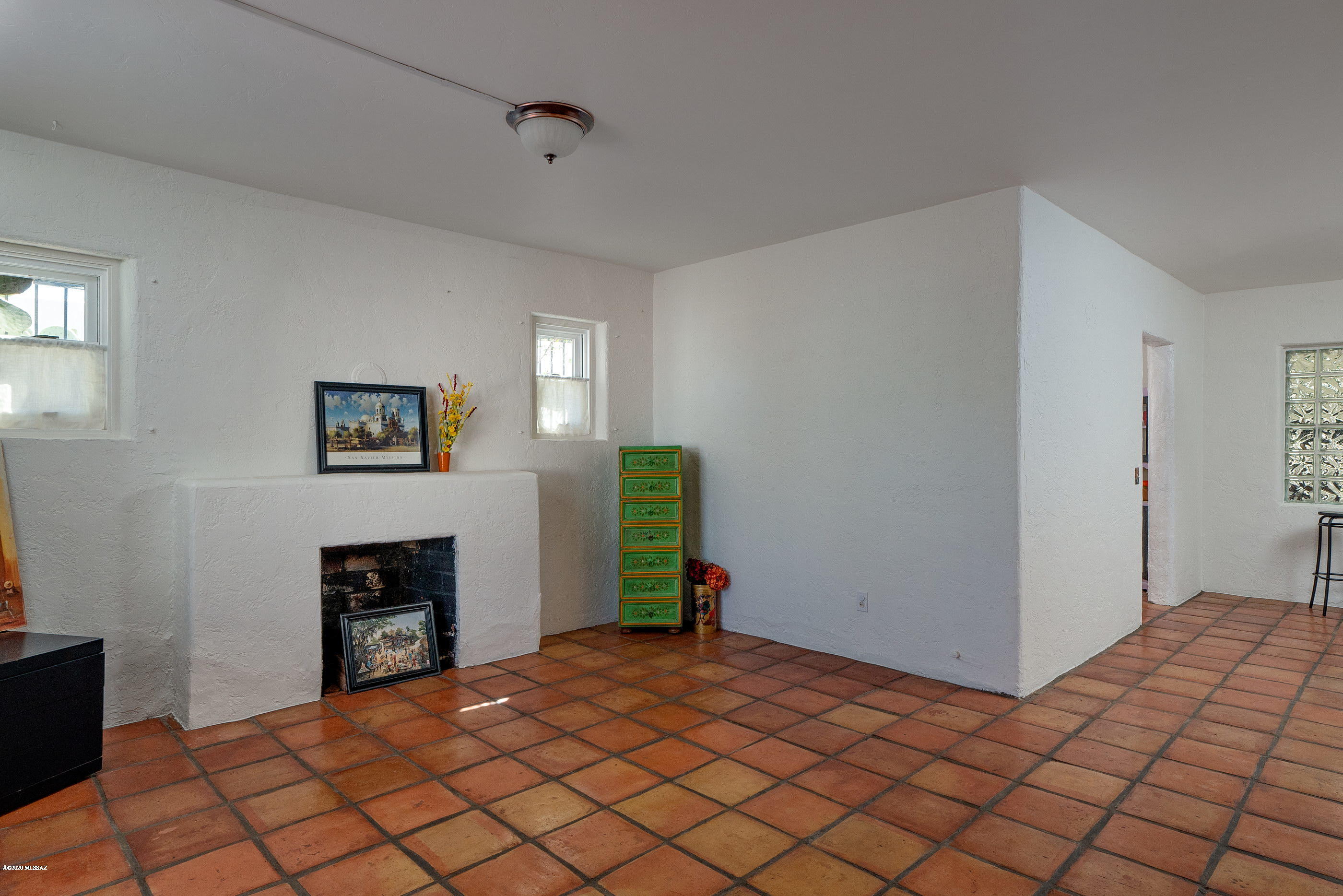 2804 E Elm Street